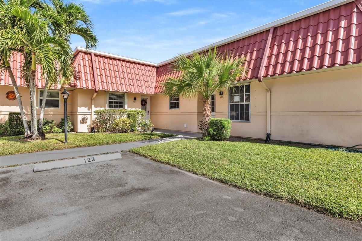 123 Amherst Lane # 123, Lake Worth FL 33467 photo 3
