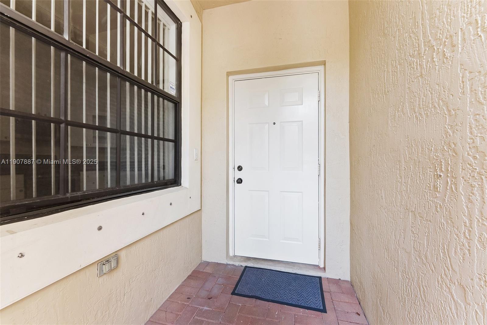 4056 Timber Cove Ln # 4056, Weston FL 33332 photo 2
