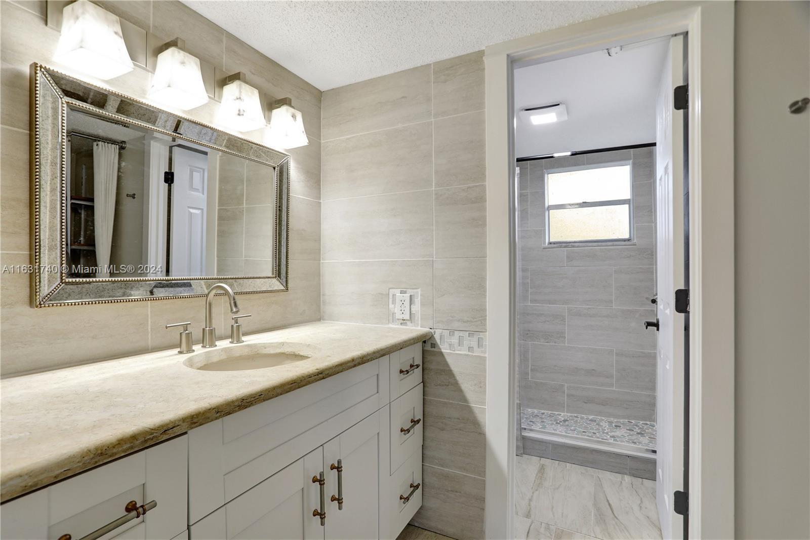 3160 Holiday Springs Boulevard # 104, Margate FL 33063 photo 2
