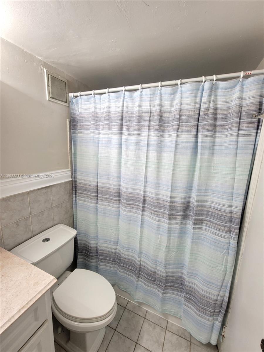 441 Collins Ave # 12A, Miami Beach FL 33139 photo 5