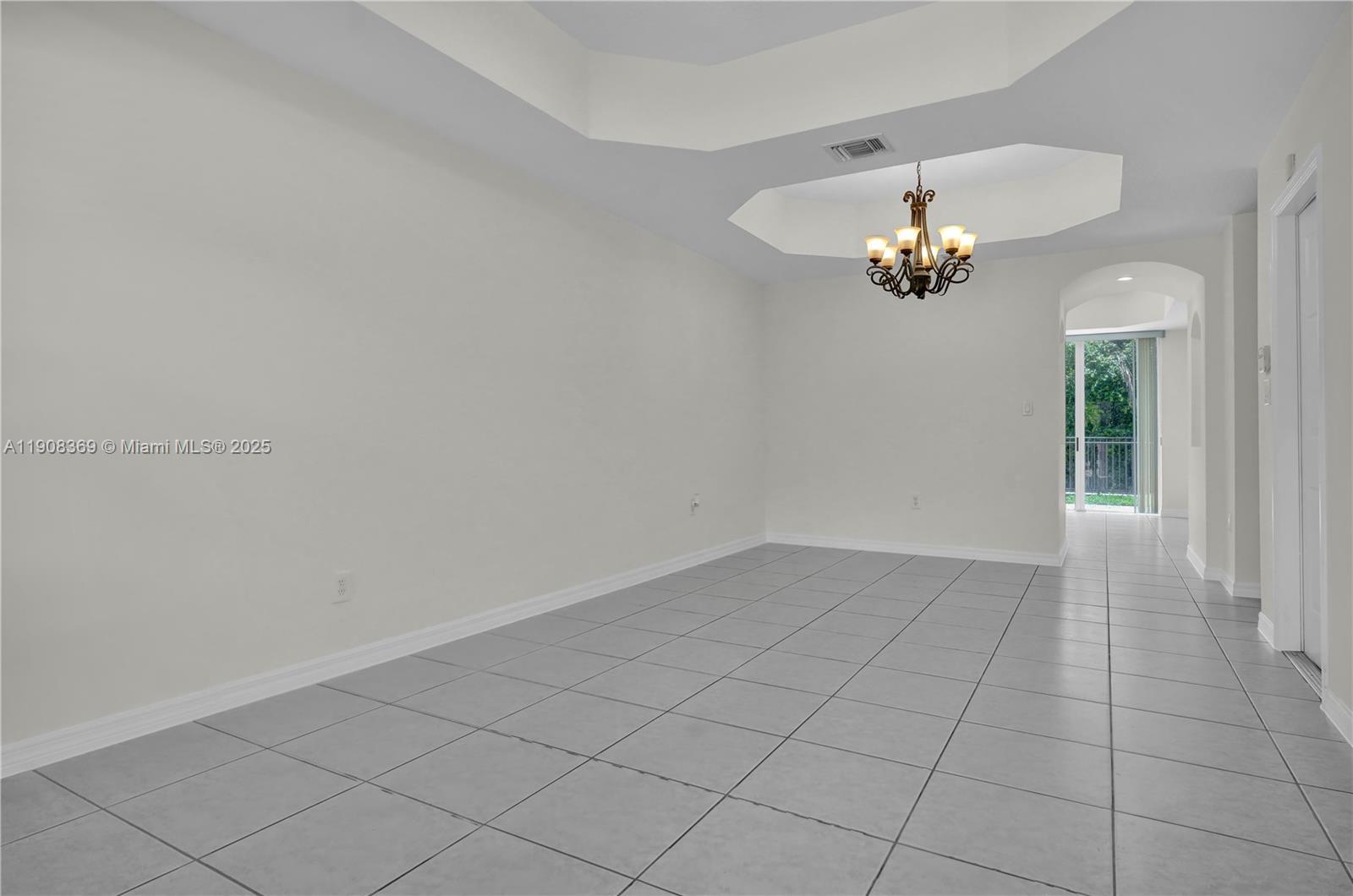 3086 SW 153rd Path, Miami FL 33185 photo 3