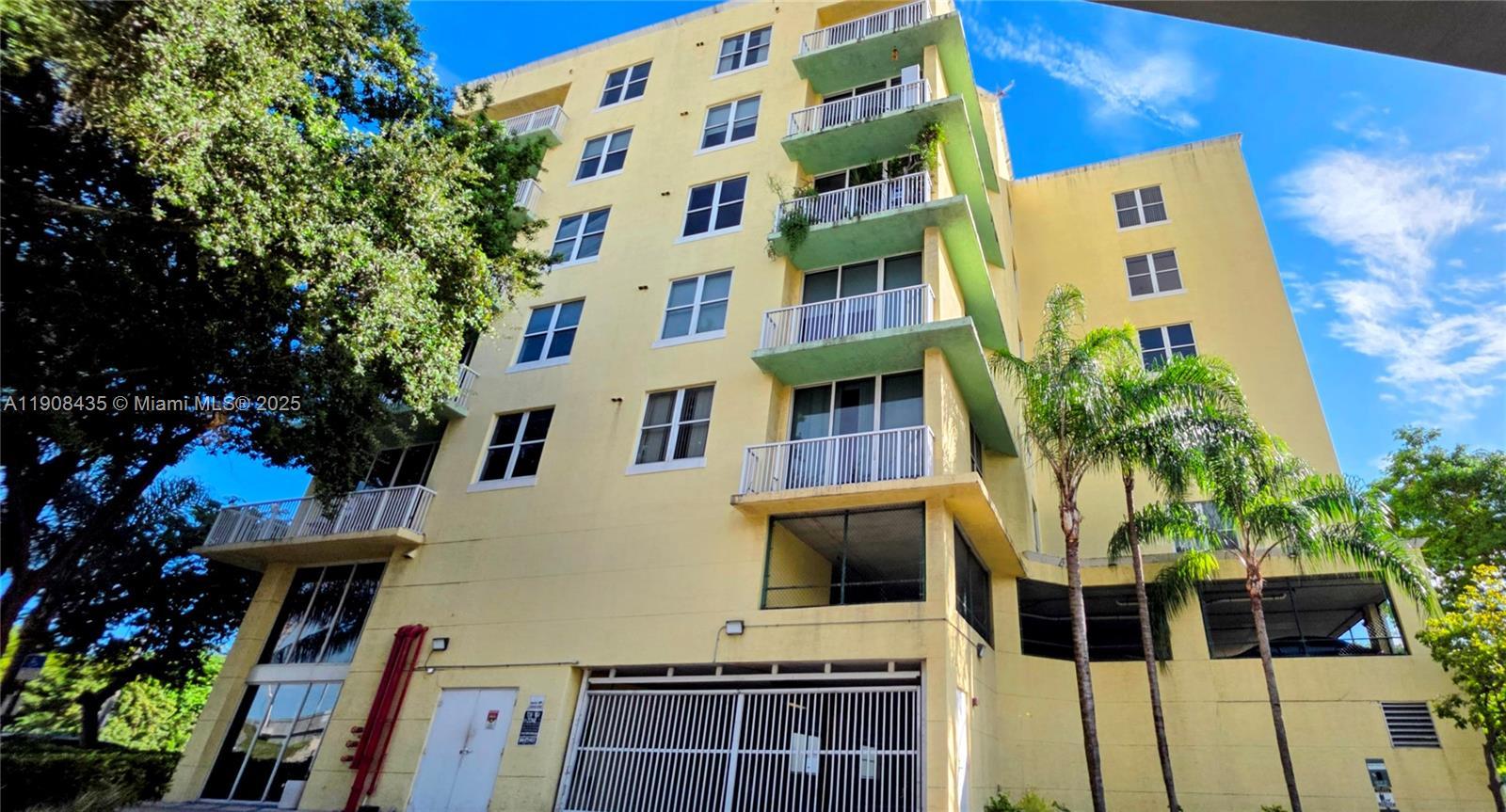 1350 NW 8th Ct # 6, Miami FL 33136 photo 3