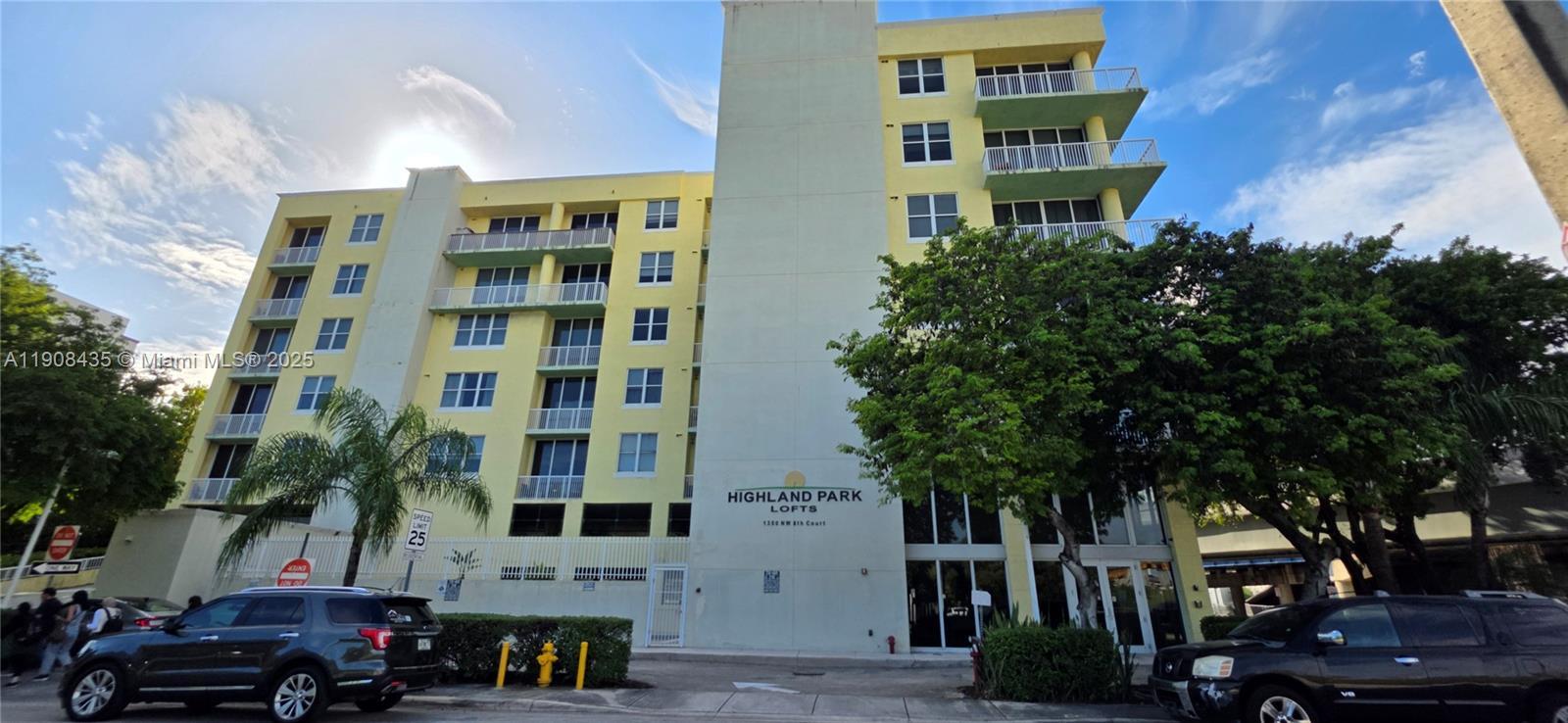 1350 NW 8th Ct # 6, Miami FL 33136