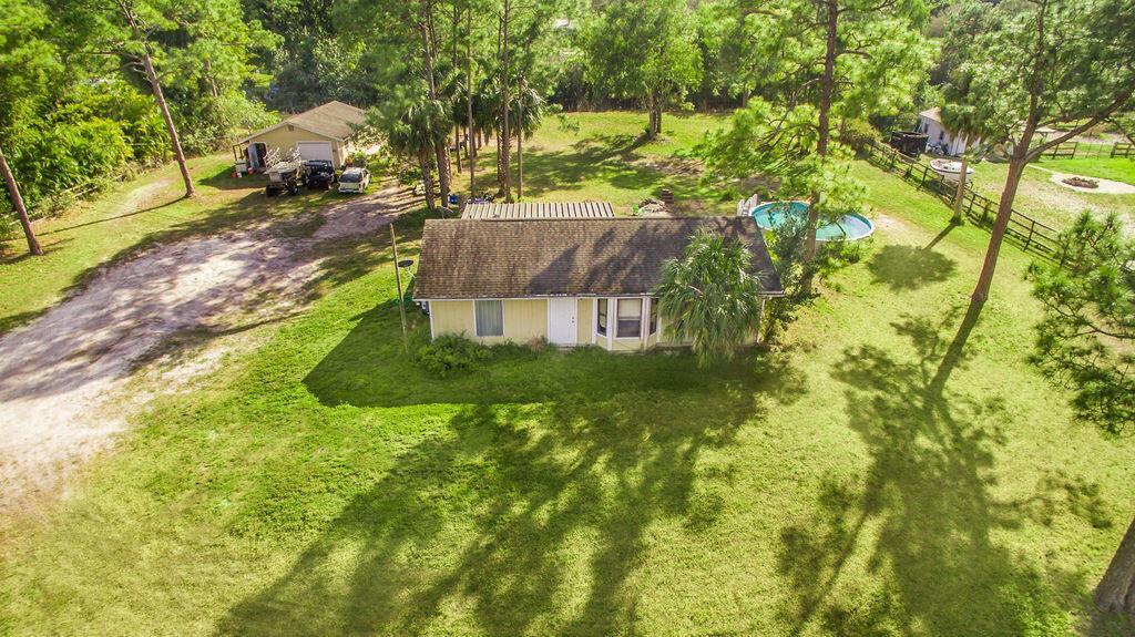 18564 48th Avenue N, FL 33470 photo 2