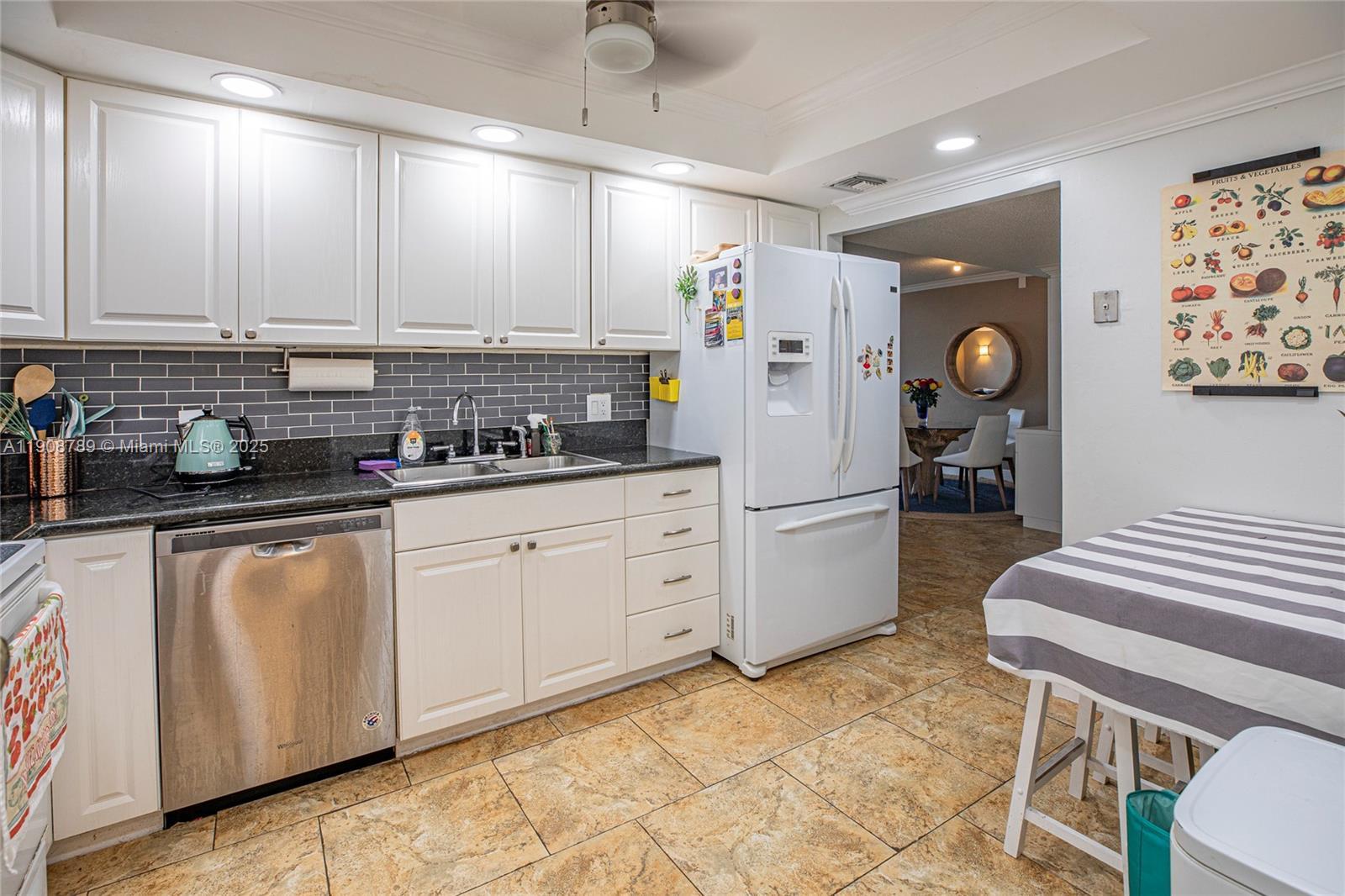 437 Golden Isles Dr # C, Hallandale Beach FL 33009 photo 4