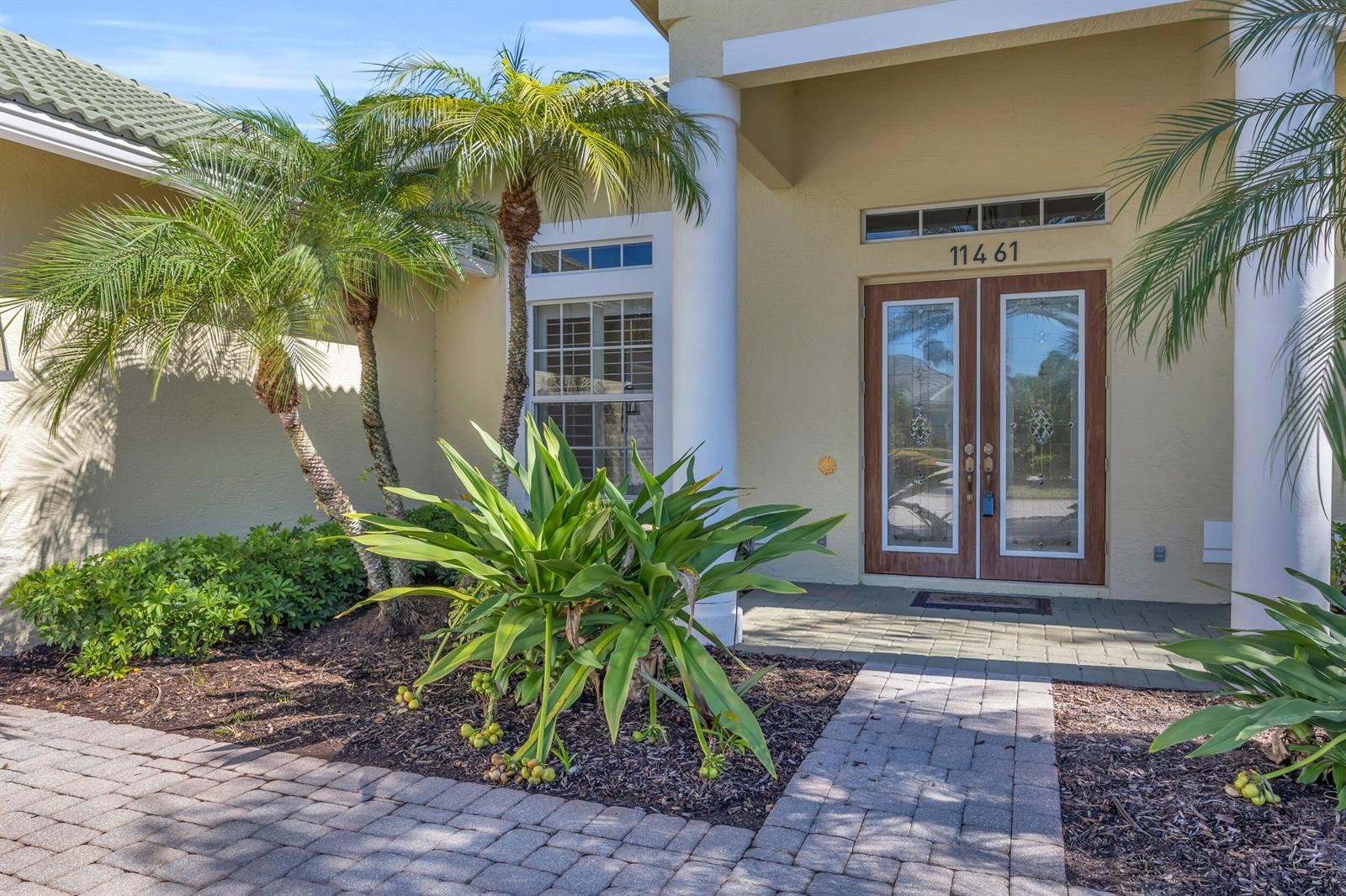 11461 SE Plandome Drive, Hobe Sound FL 33455 photo 3