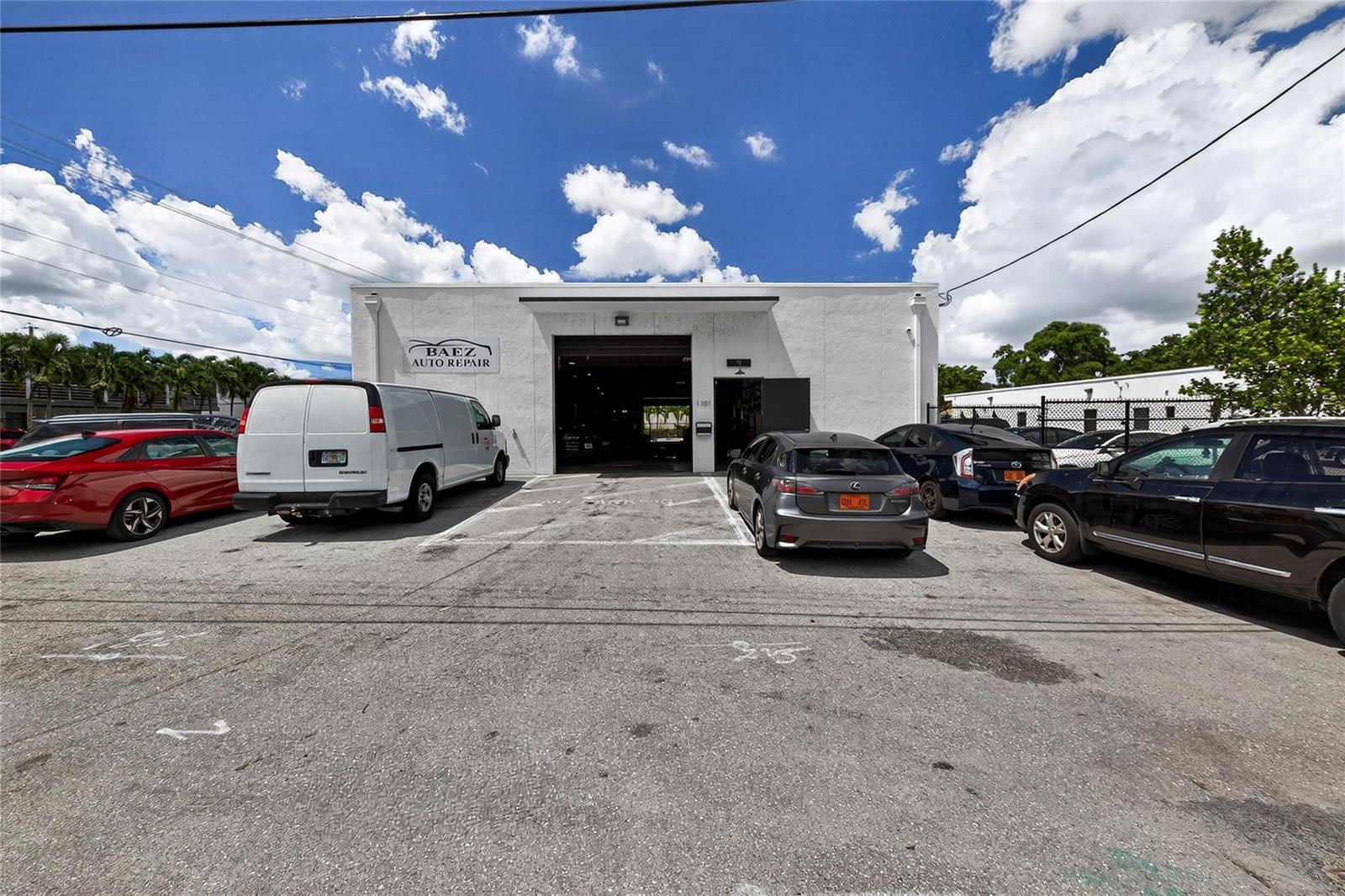 1101 NE 8th Avenue, Fort Lauderdale FL 33304 photo 2