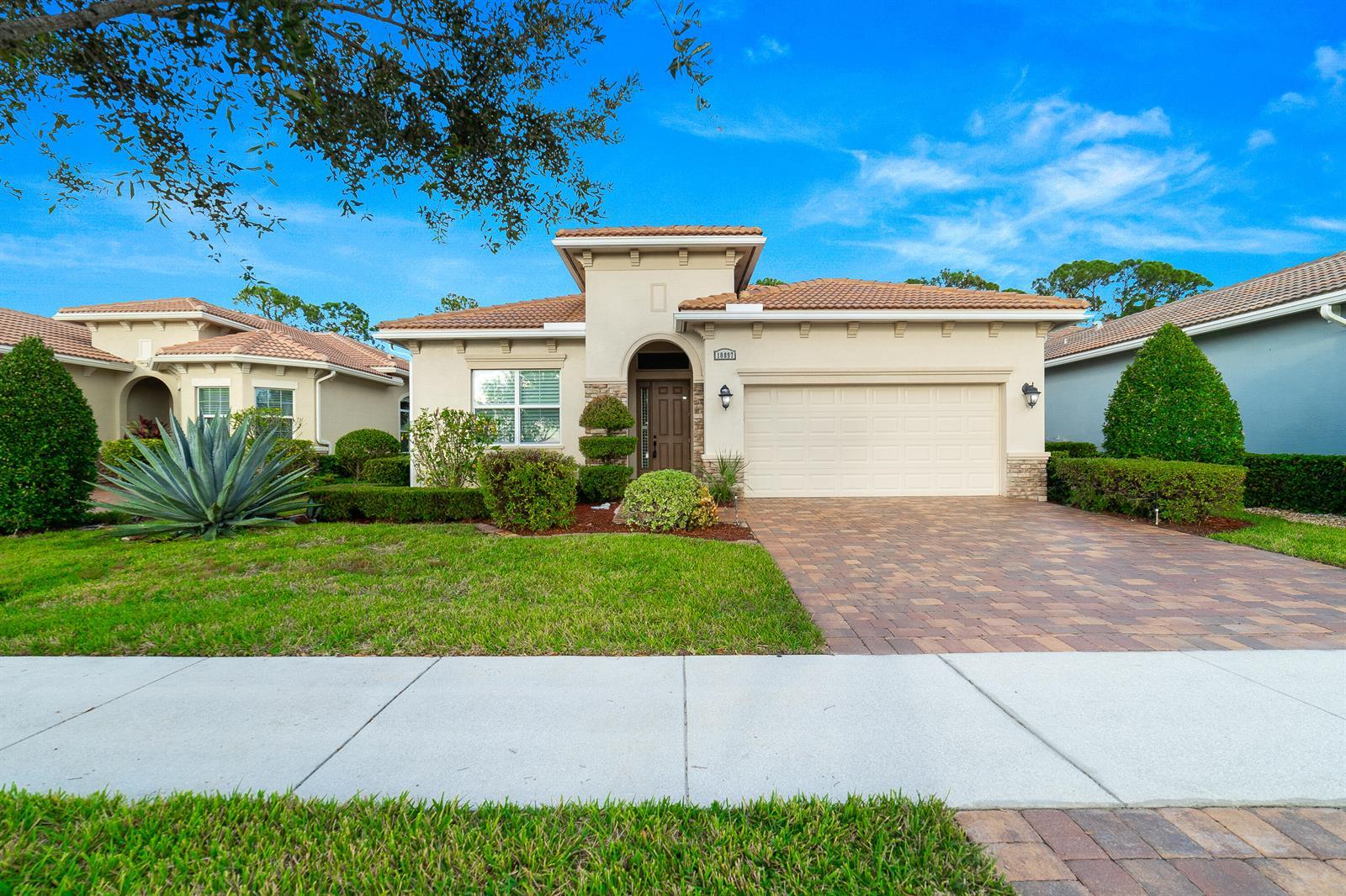10897 SW Visconti Way, Port St. Lucie FL 34986