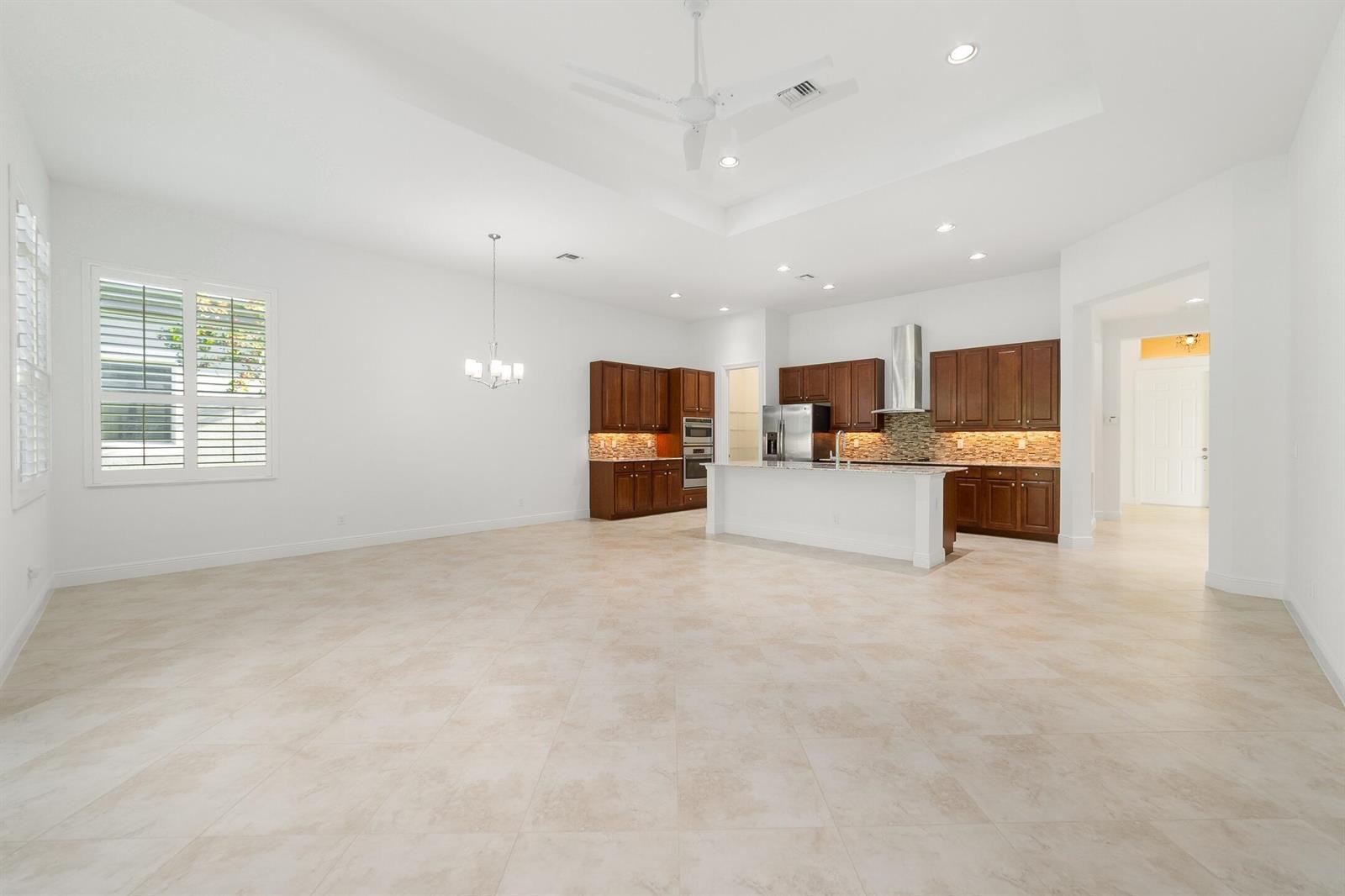 10897 SW Visconti Way, Port St. Lucie FL 34986 photo 5