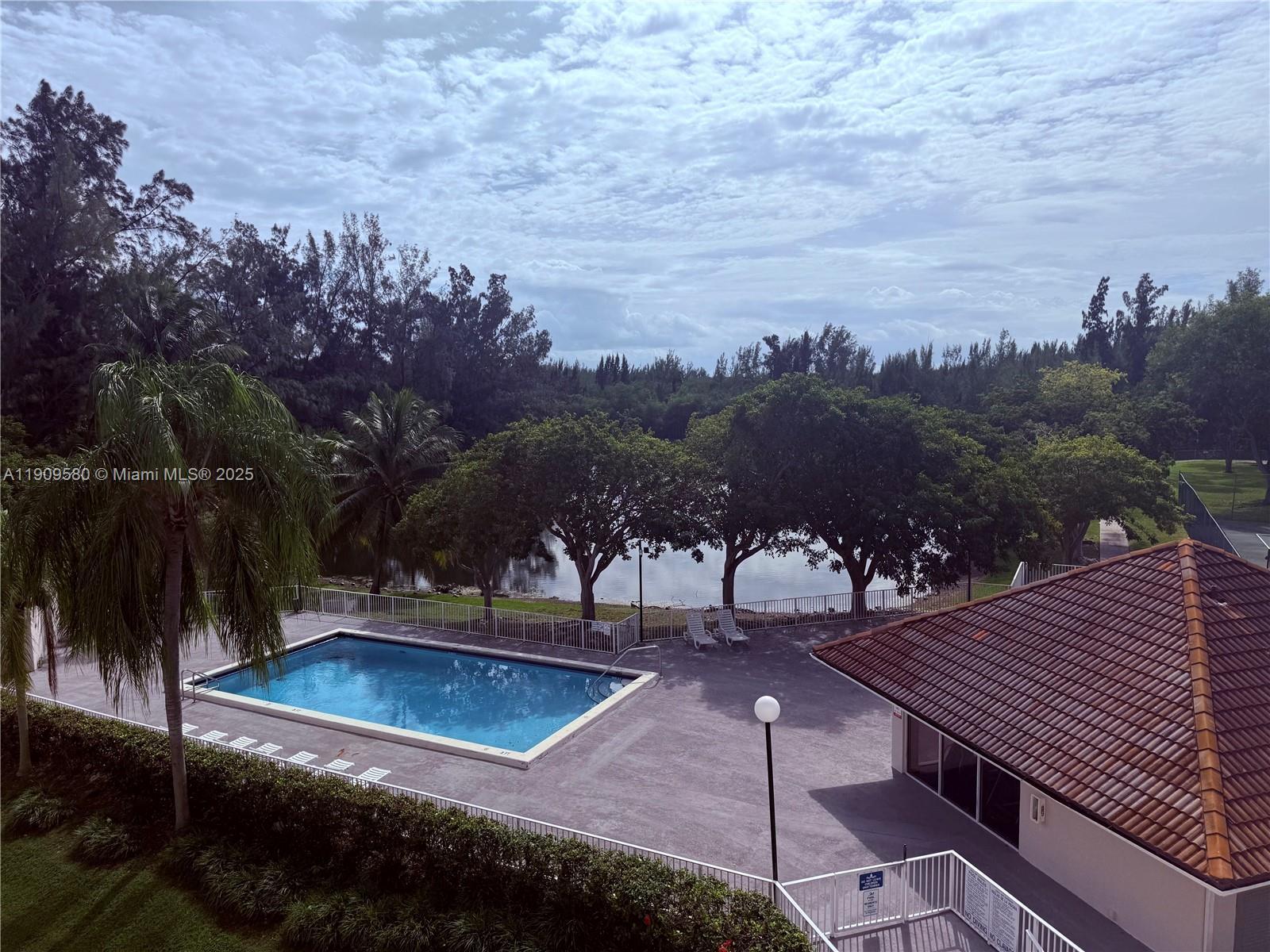 8200 SW 210th St # 311, Cutler Bay FL 33189
