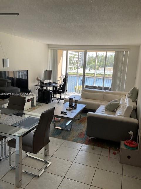 1770 NE 191st St # 1, Miami FL 33179 photo 3