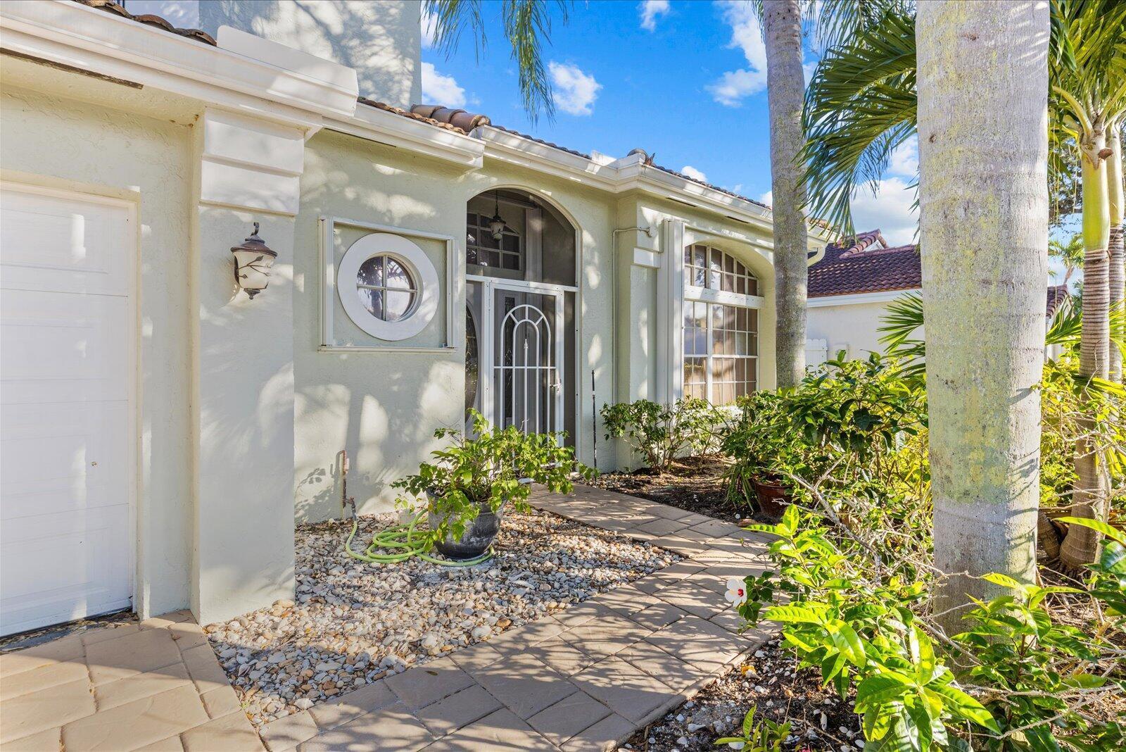 1049 Siena Oaks Circle E, Palm Beach Gardens FL 33410 photo 3