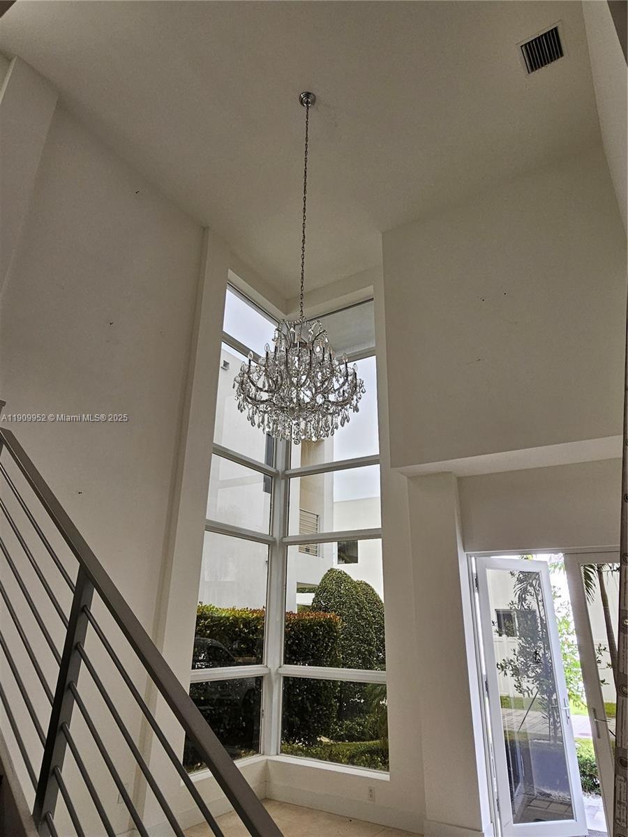9870 NW 75th Ter, Doral FL 33178 photo 5