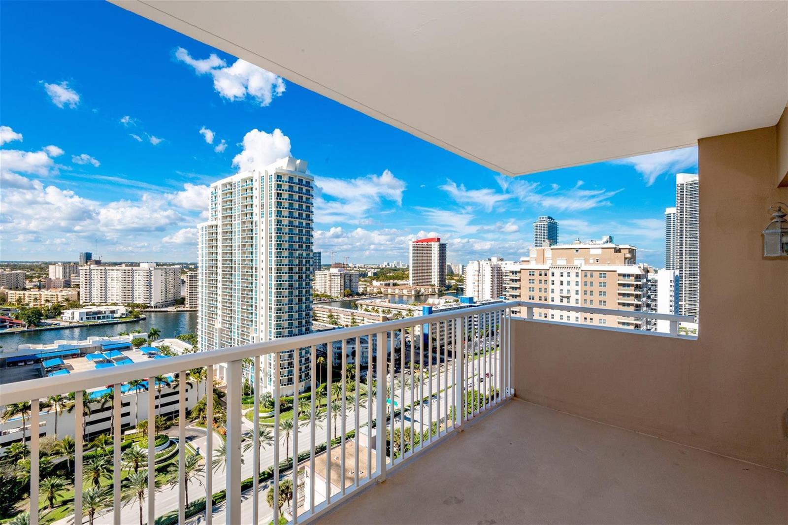 1950 S Ocean Drive # 19f, Hallandale Beach FL 33009 photo 4