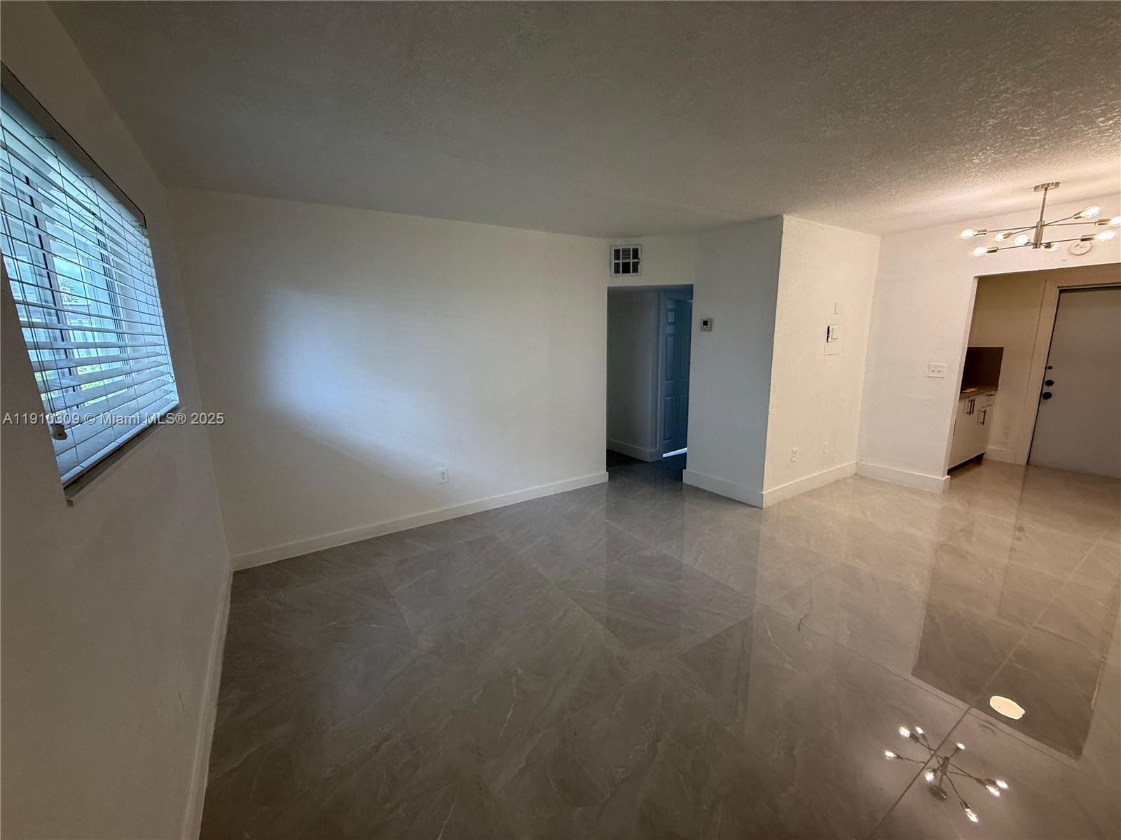 1251 NW 61st St # 5, Miami FL 33142