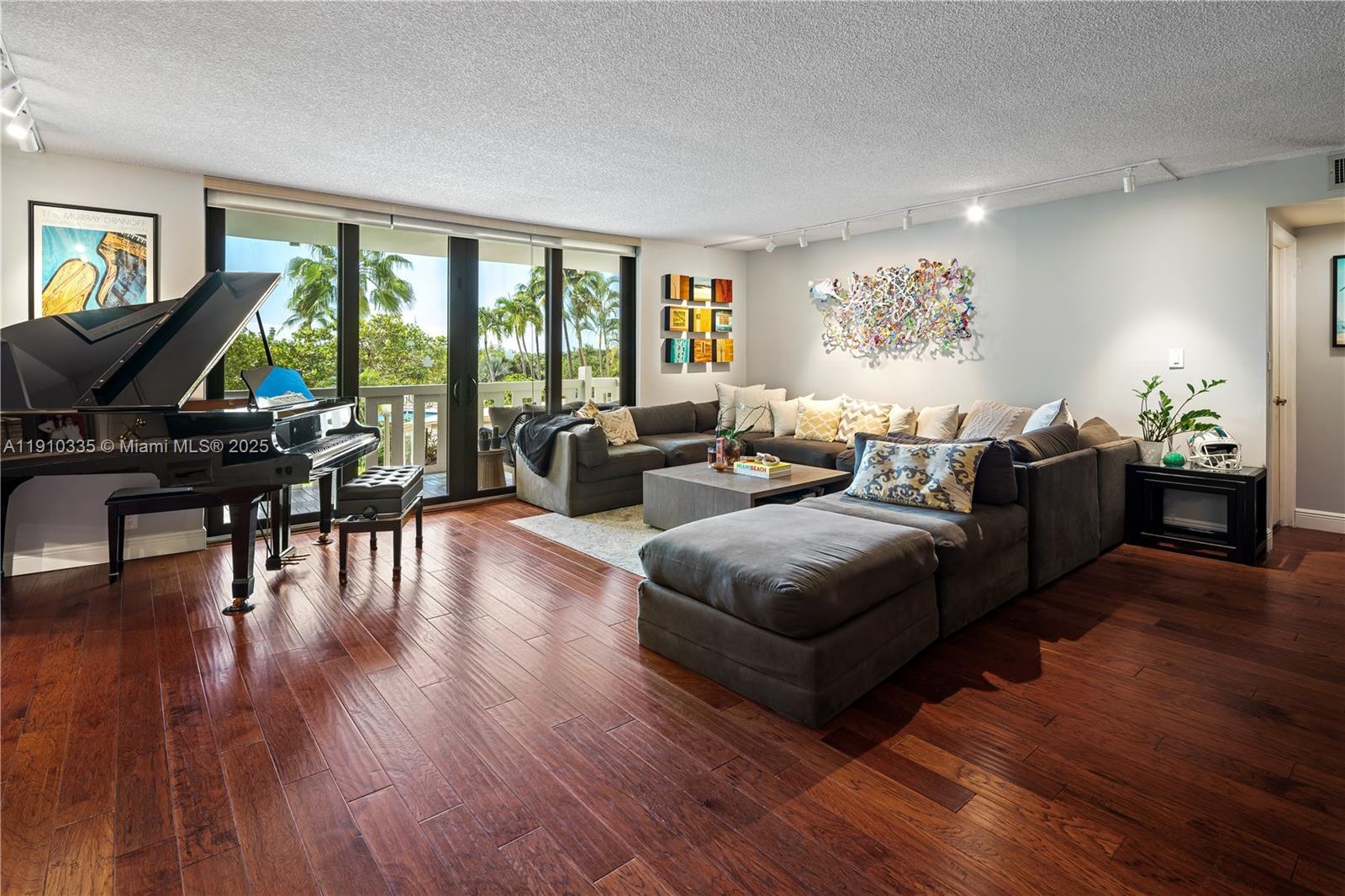 1111 Crandon Blvd # C205, Key Biscayne FL 33149 photo 2