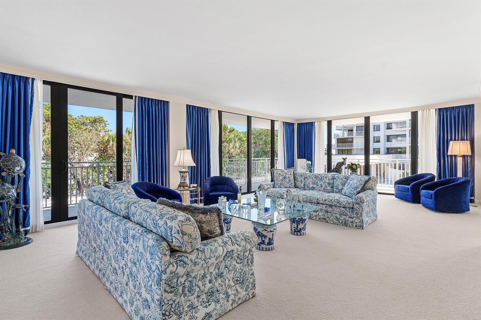 2580 S Ocean Boulevard, Palm Beach FL 33480 photo 2