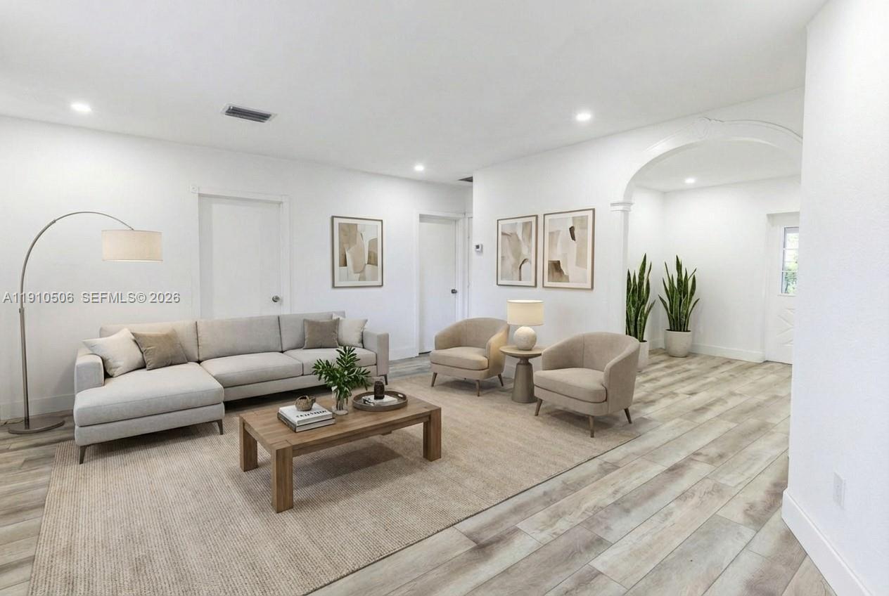 6440 SW 20th St, Miramar FL 33023