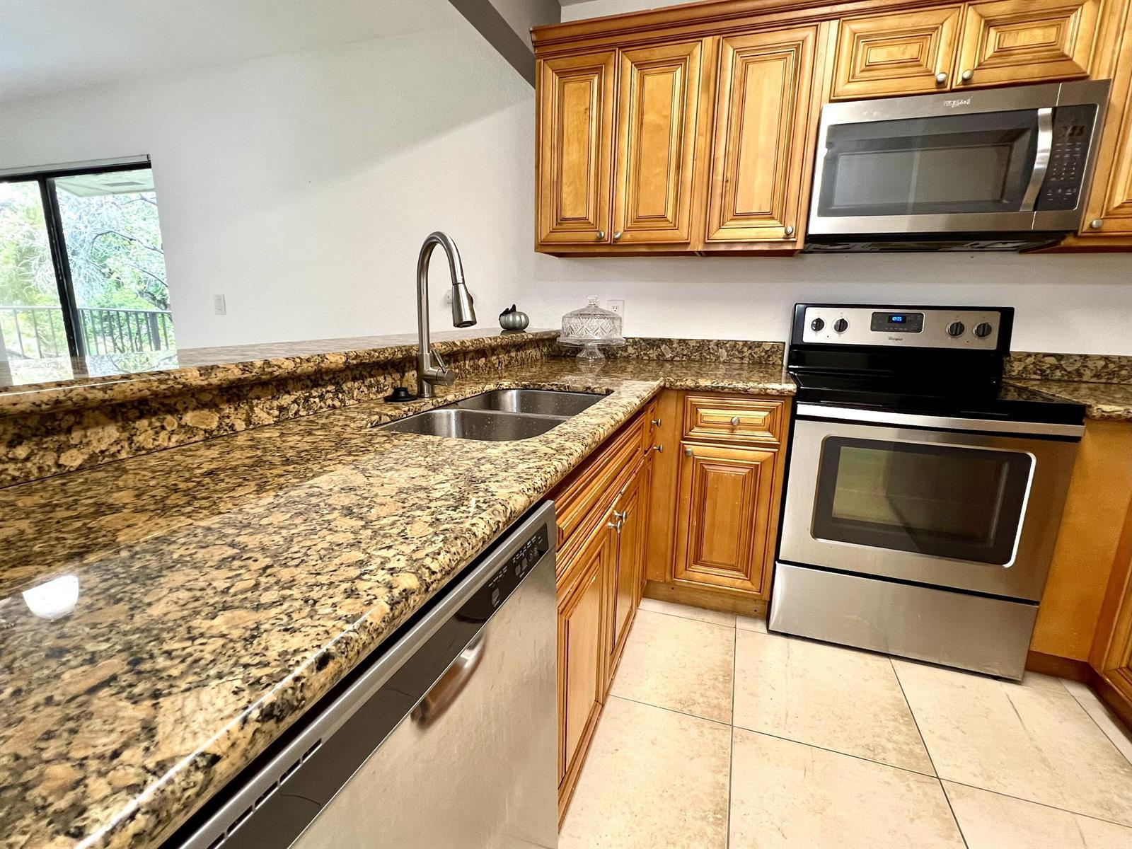 1581 Balfour Point Drive, West Palm Beach FL 33411