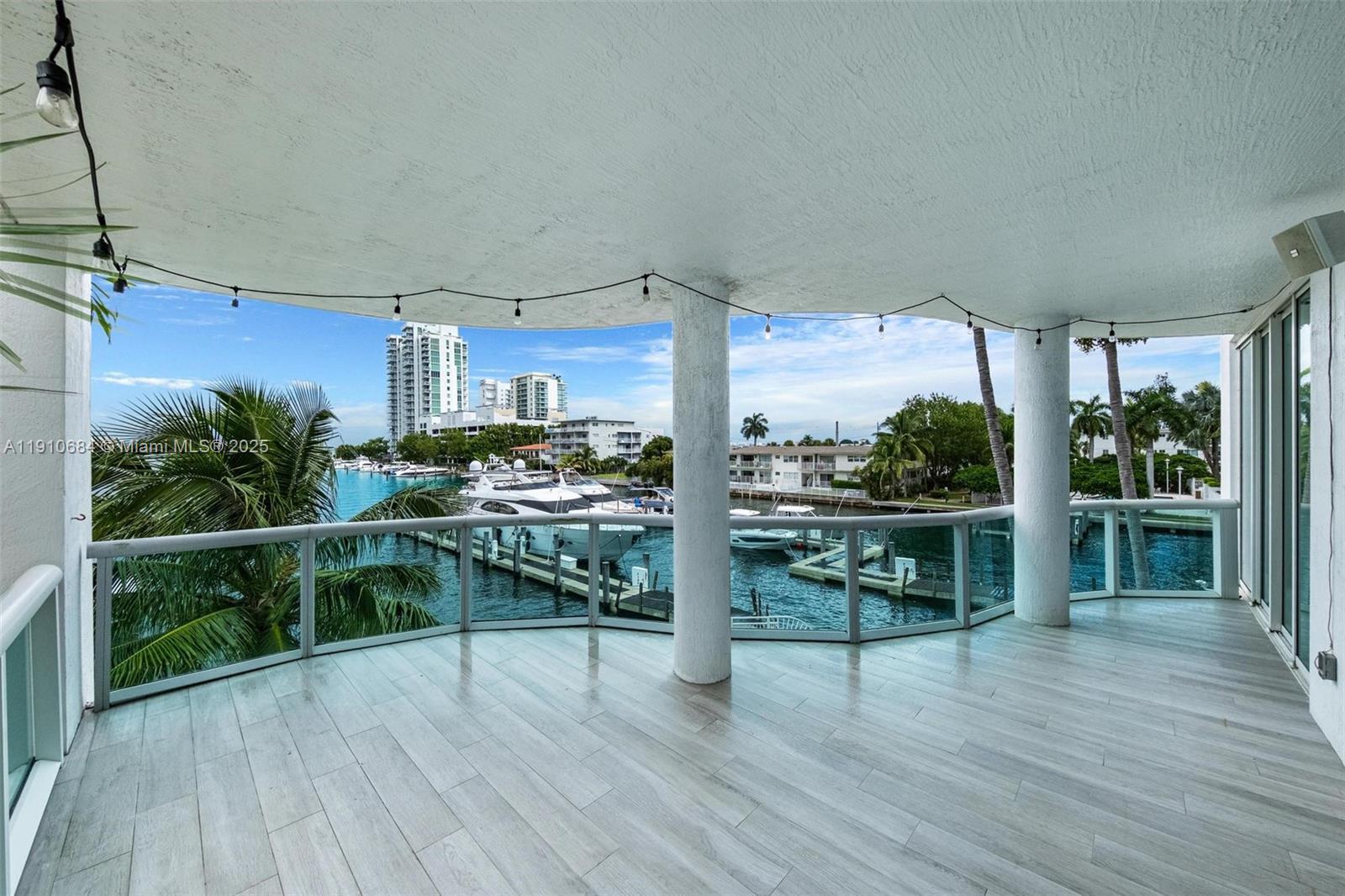 7918 Harbour Island Dr # 207, North Bay Village FL 33141 photo 5