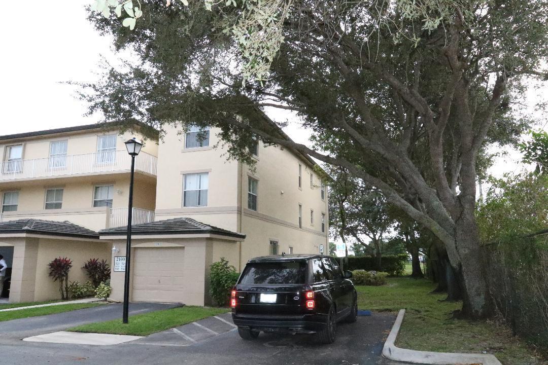 2100 Greenview Shores Boulevard # 508, Wellington FL 33414 photo 5