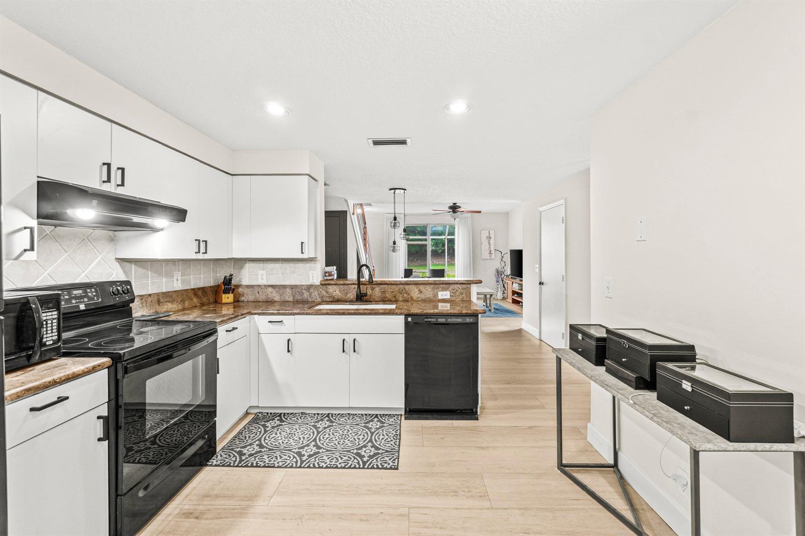 1588 Veracruz Lane # 1588, Weston FL 33327 photo 4