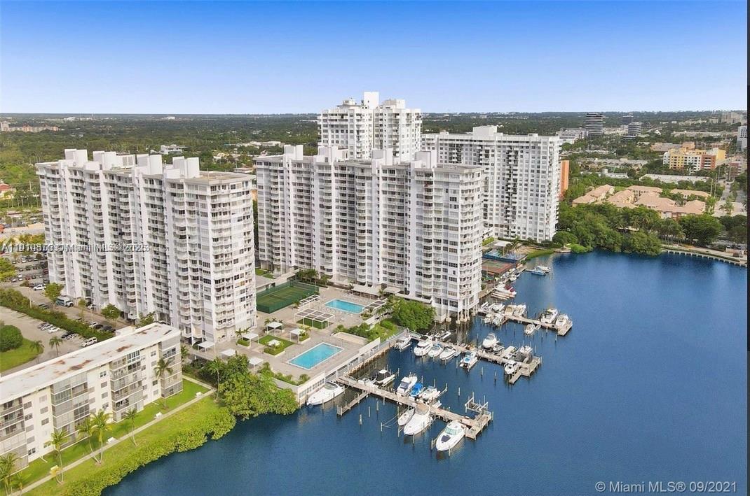 18031 Biscayne Blvd # 1402, Aventura FL 33160 photo 2