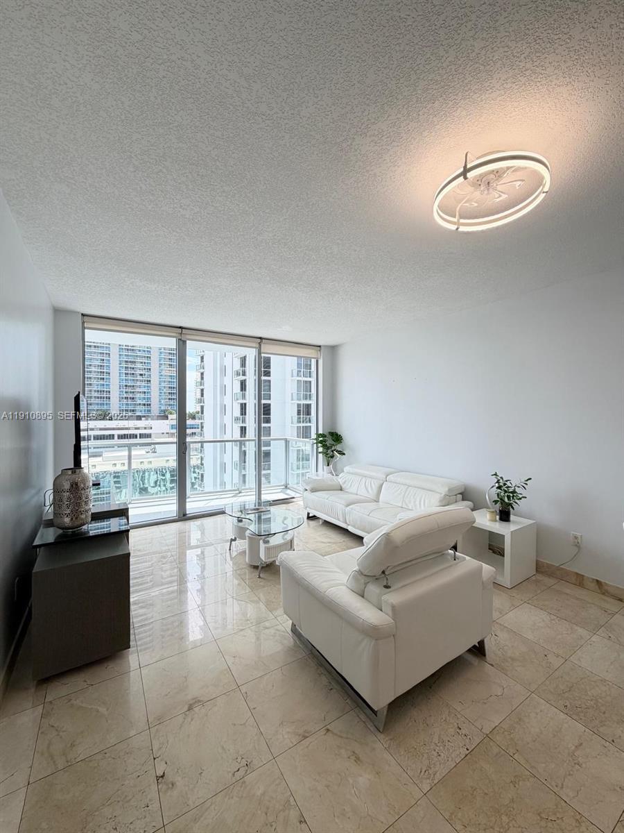1050 Brickell Ave # 1904, Miami FL 33131 photo 4