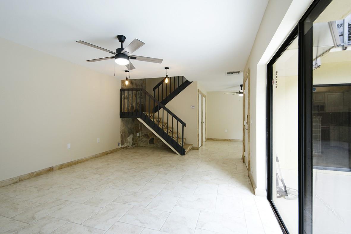 1700 Embassy Drive # 402, West Palm Beach FL 33401 photo 5