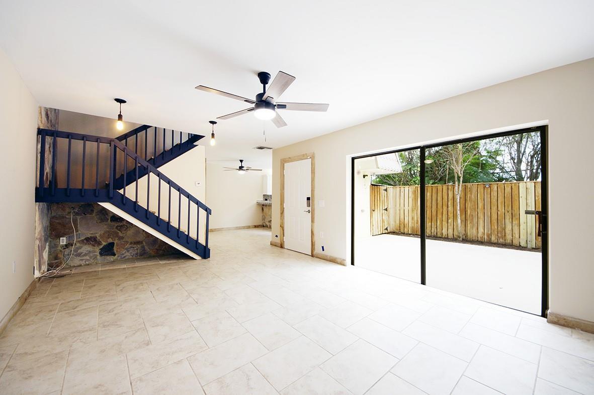 1700 Embassy Drive # 402, West Palm Beach FL 33401 photo 4