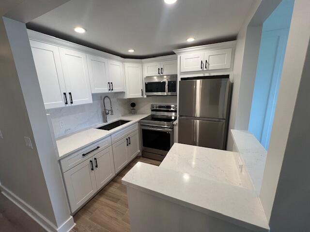 124 Sheffield F, West Palm Beach FL 33417 photo 2