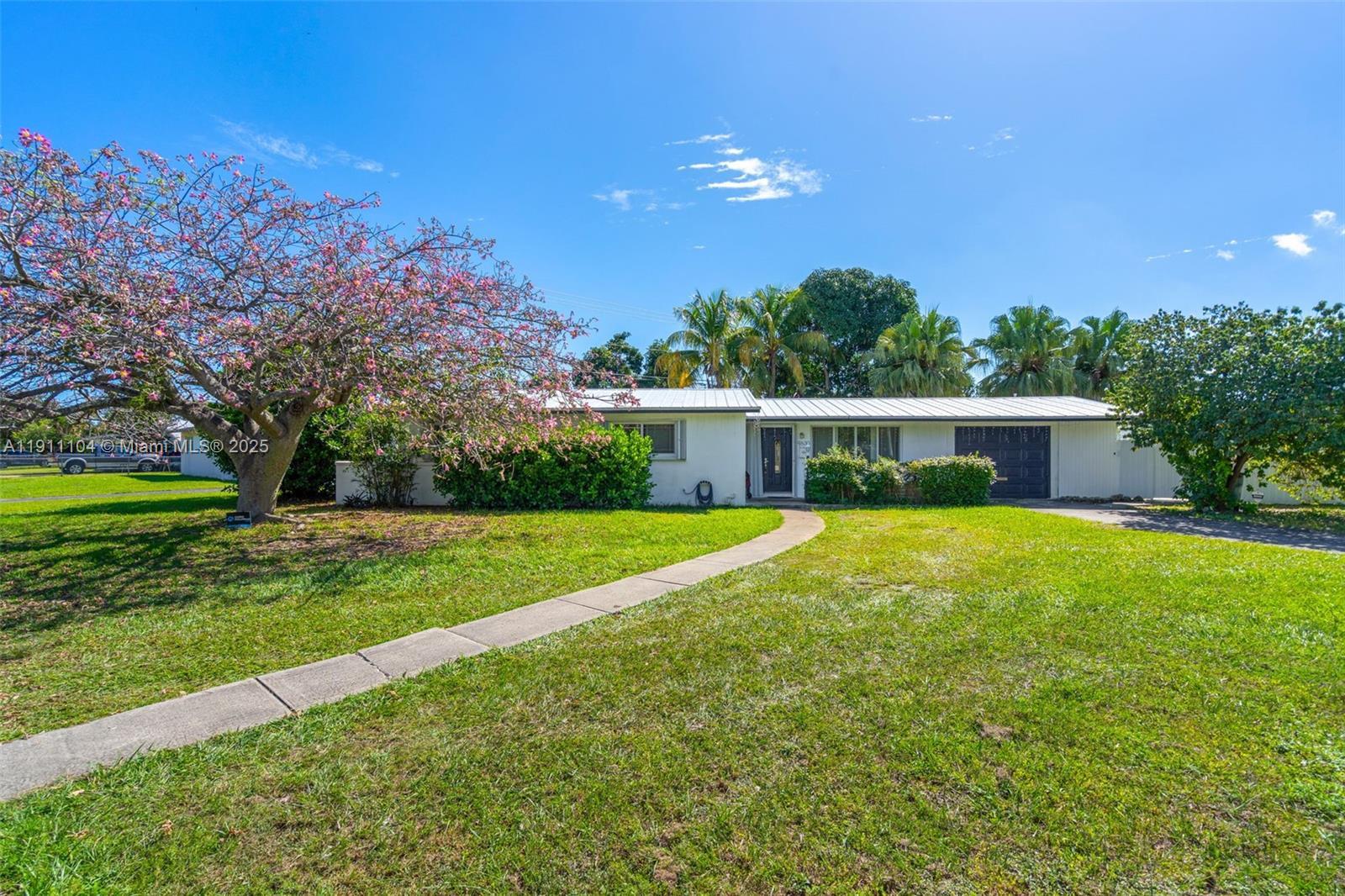 9630 SW 182nd St, Palmetto Bay FL 33157