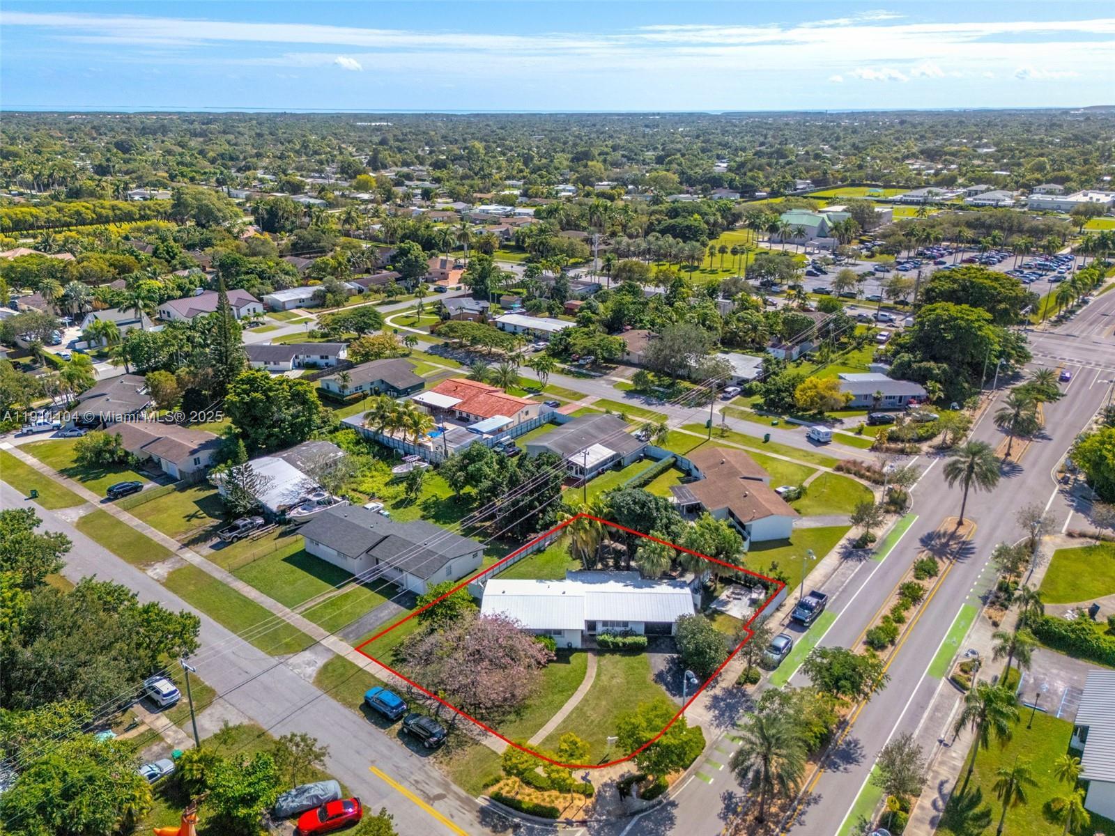 9630 SW 182nd St, Palmetto Bay FL 33157 photo 5