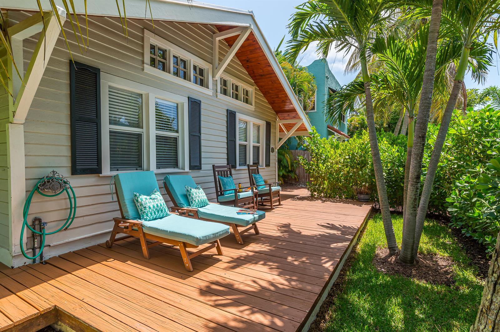 715 Palm Street, West Palm Beach FL 33401 photo 2