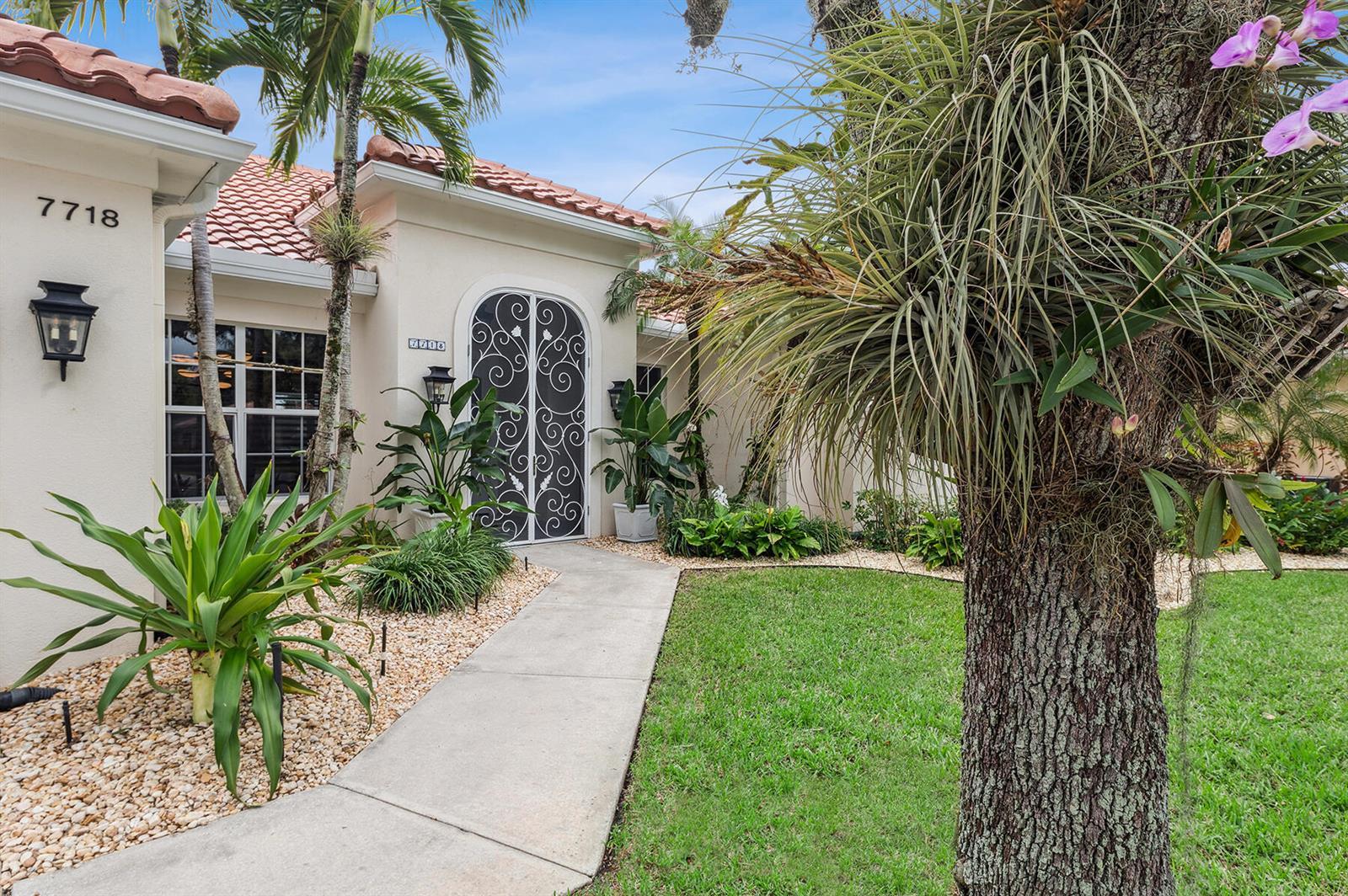 7718 Spring Creek Drive, West Palm Beach FL 33411 photo 2