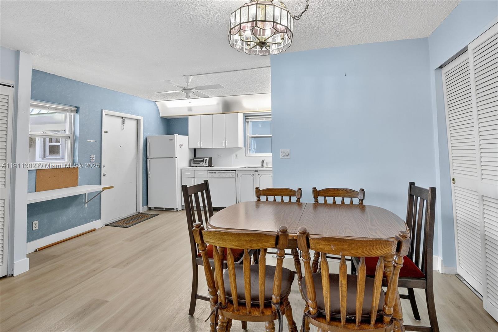 1354 N 12th Ct # 11B, Hollywood FL 33019 photo 4