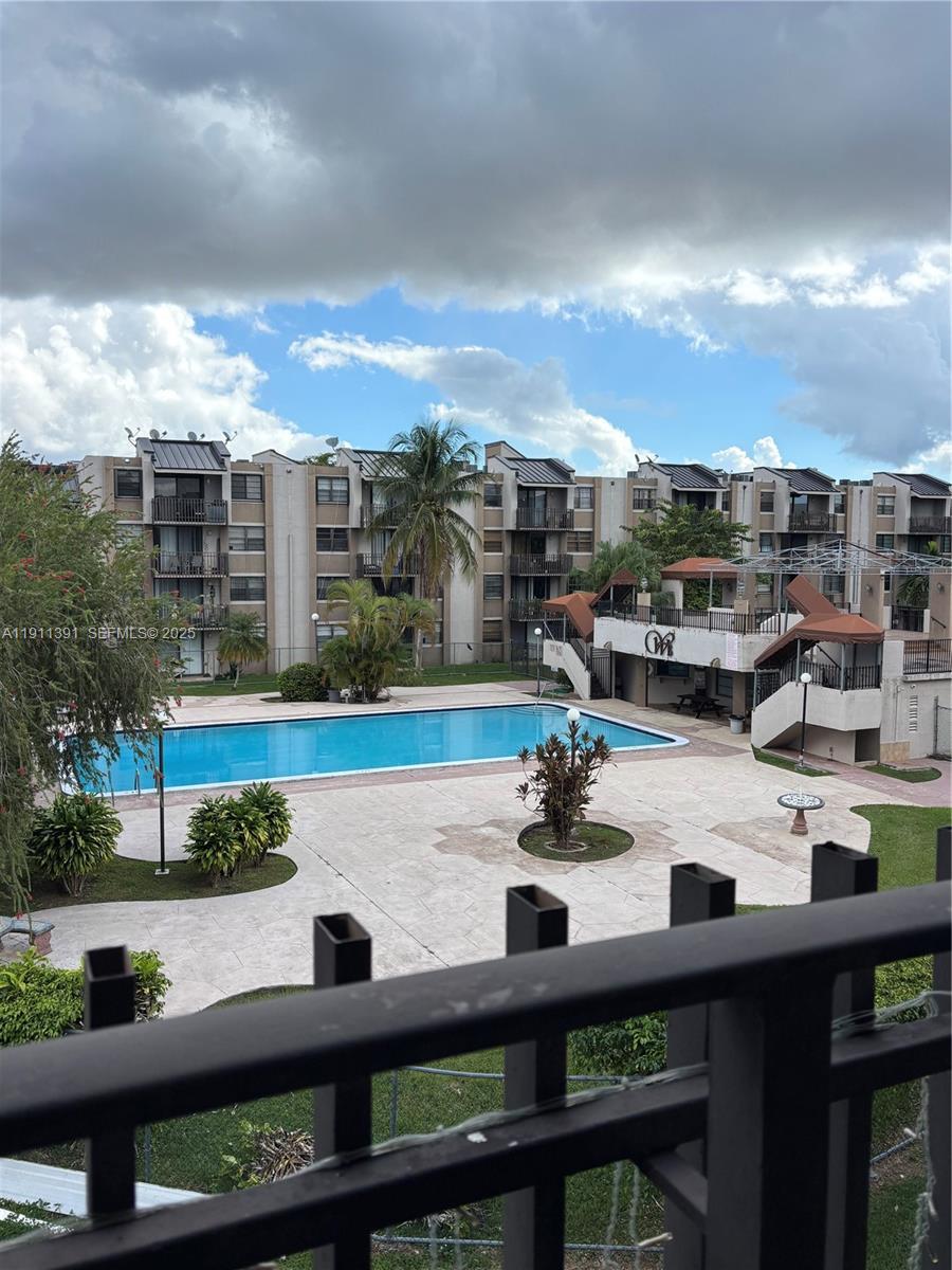 3561 SW 117th Ave # 305, Miami FL 33175
