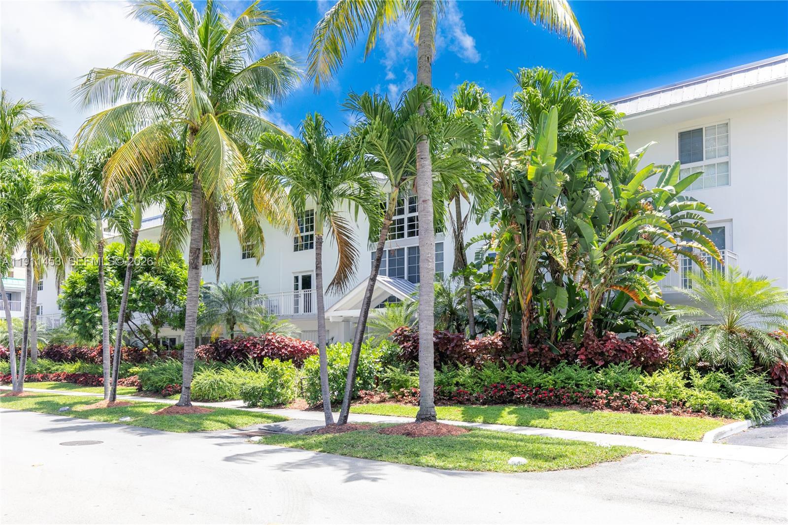 290 Sunrise Dr # F, Key Biscayne FL 33149