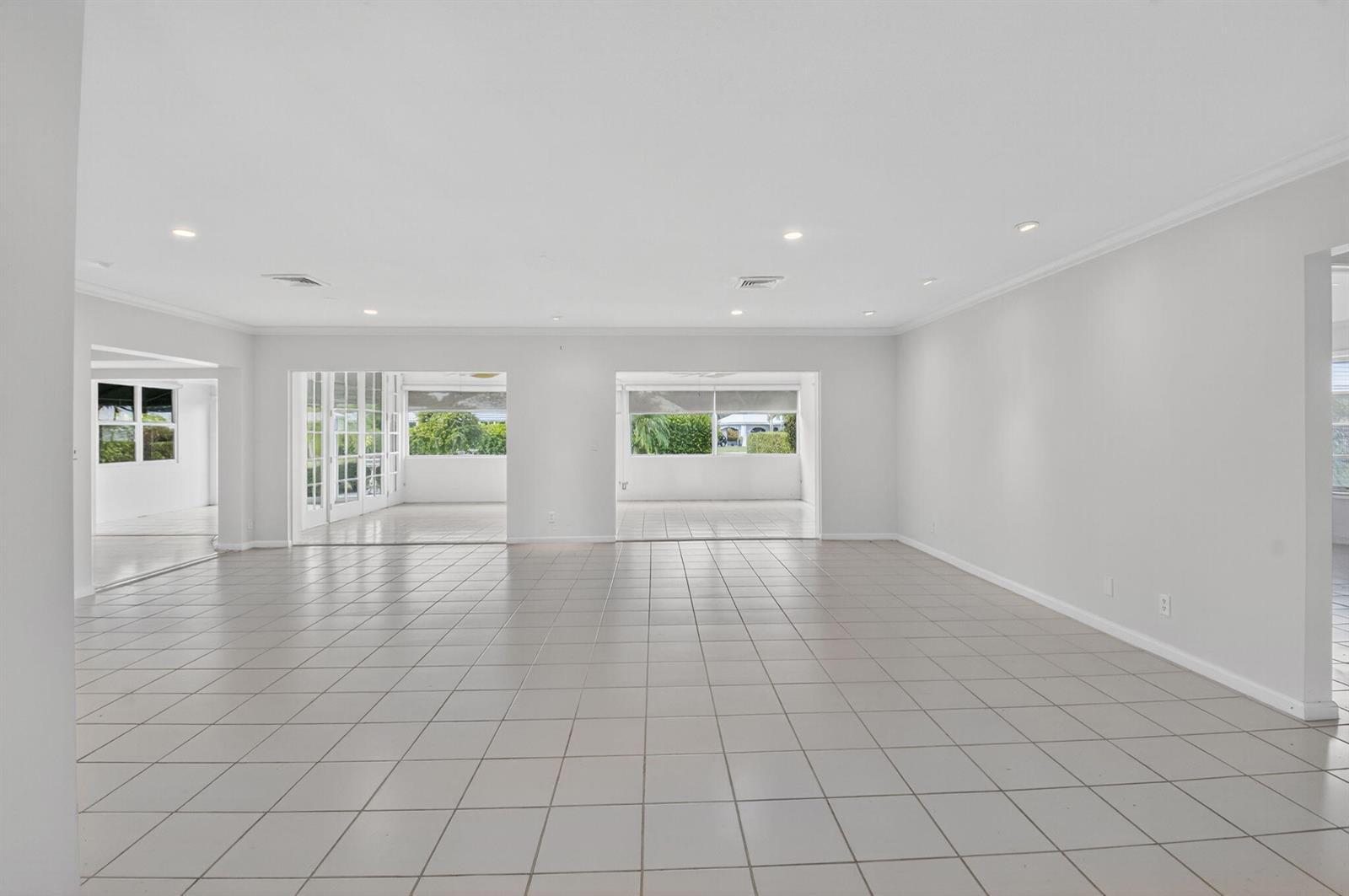 4862 S Lake Drive, Boynton Beach FL 33436 photo 5