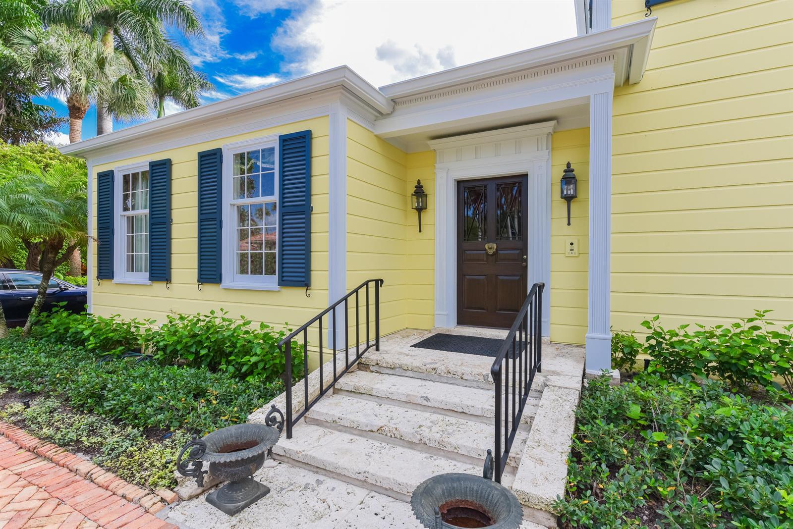 250 Algoma Road, Palm Beach FL 33480 photo 3
