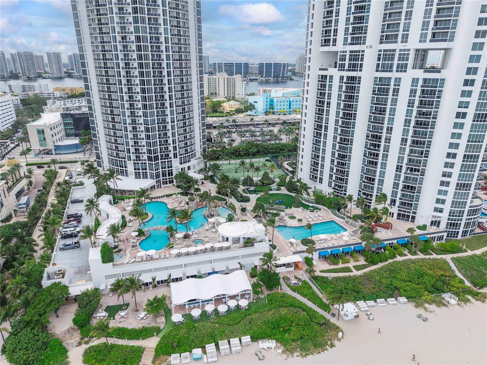 18001 Collins Avenue # 2806, North Miami Beach FL 33160 photo 5