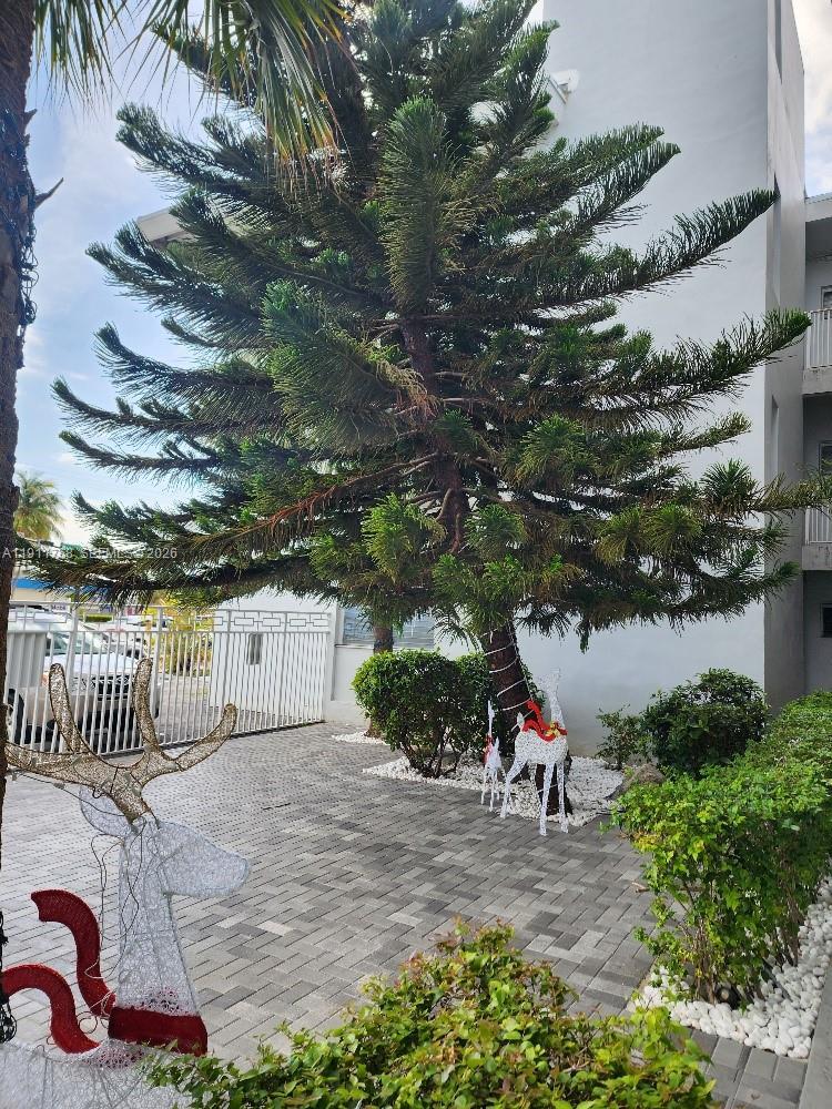 2101 Normandy Dr # 216, Miami Beach FL 33141 photo 5