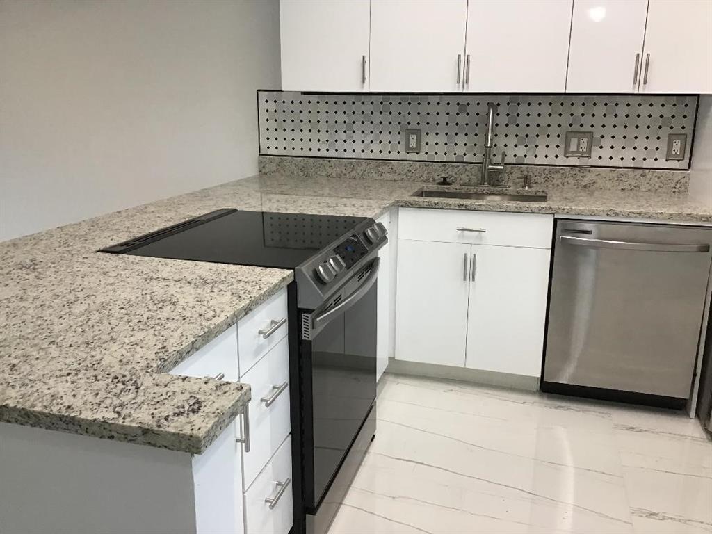 7600 NW 4th Place # 207, Margate FL 33063 photo 5