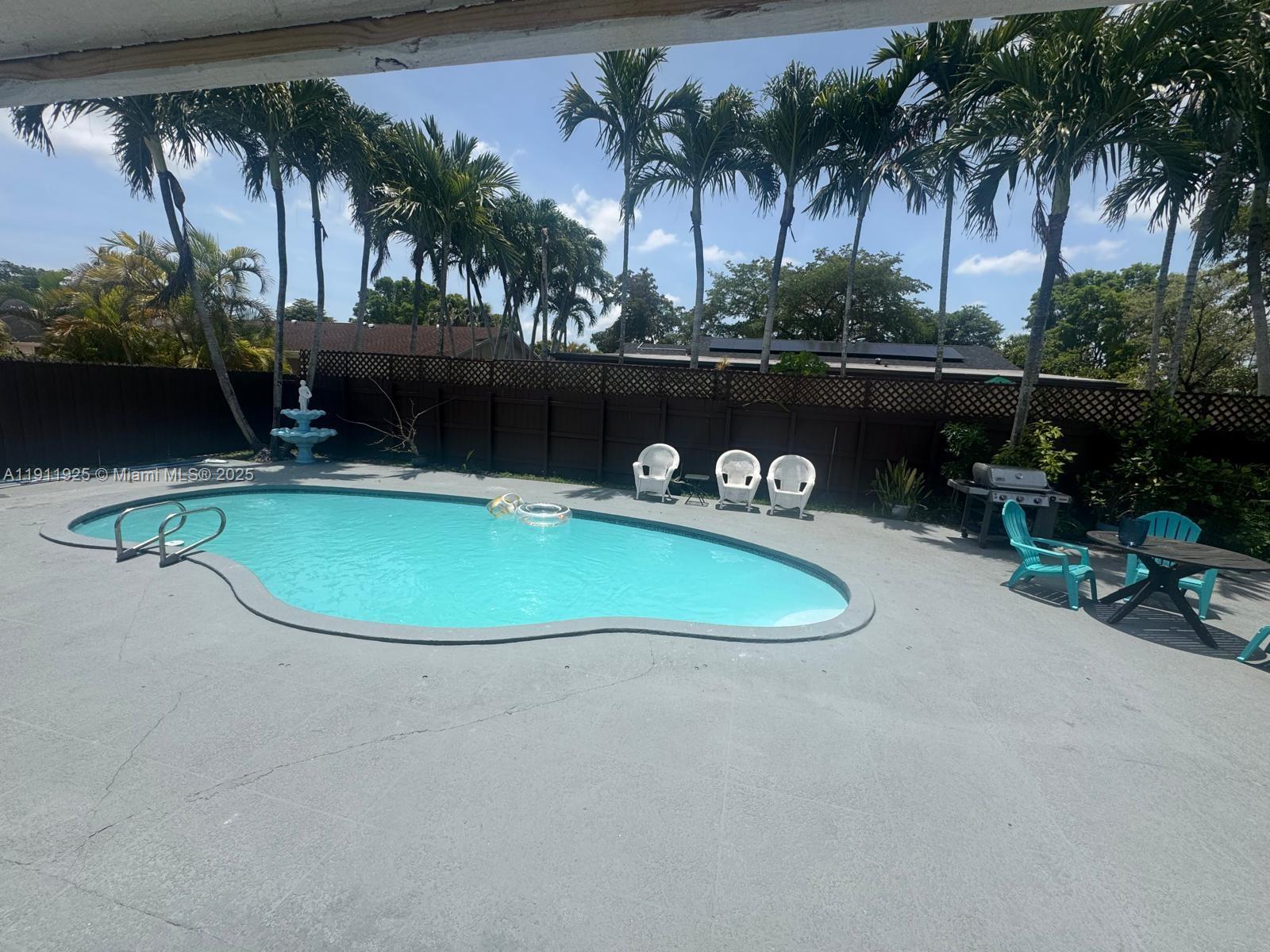 13320 SW 99th St, Miami FL 33186 photo 2