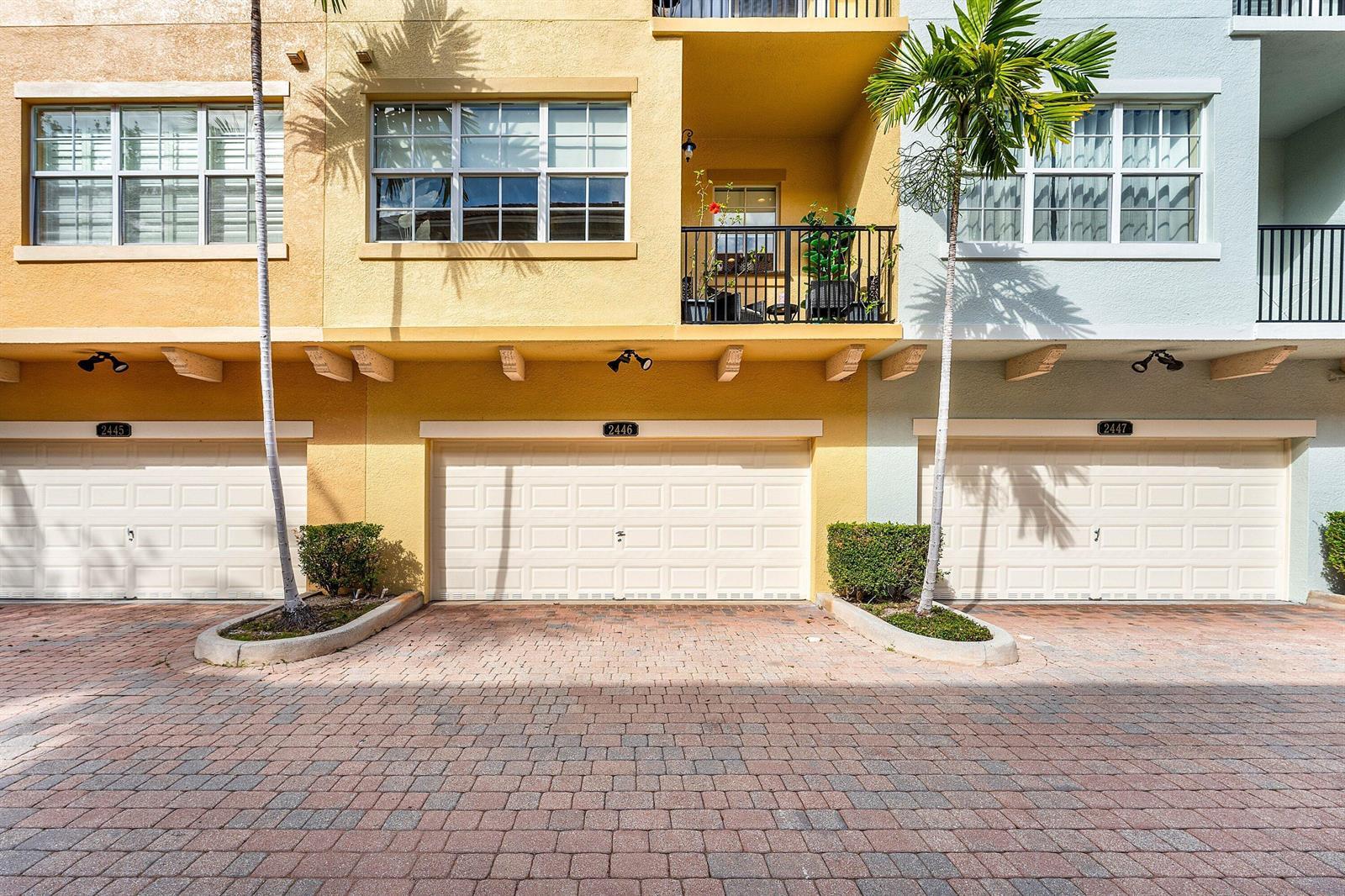 2446 San Pietro Circle, Palm Beach Gardens FL 33410 photo 4
