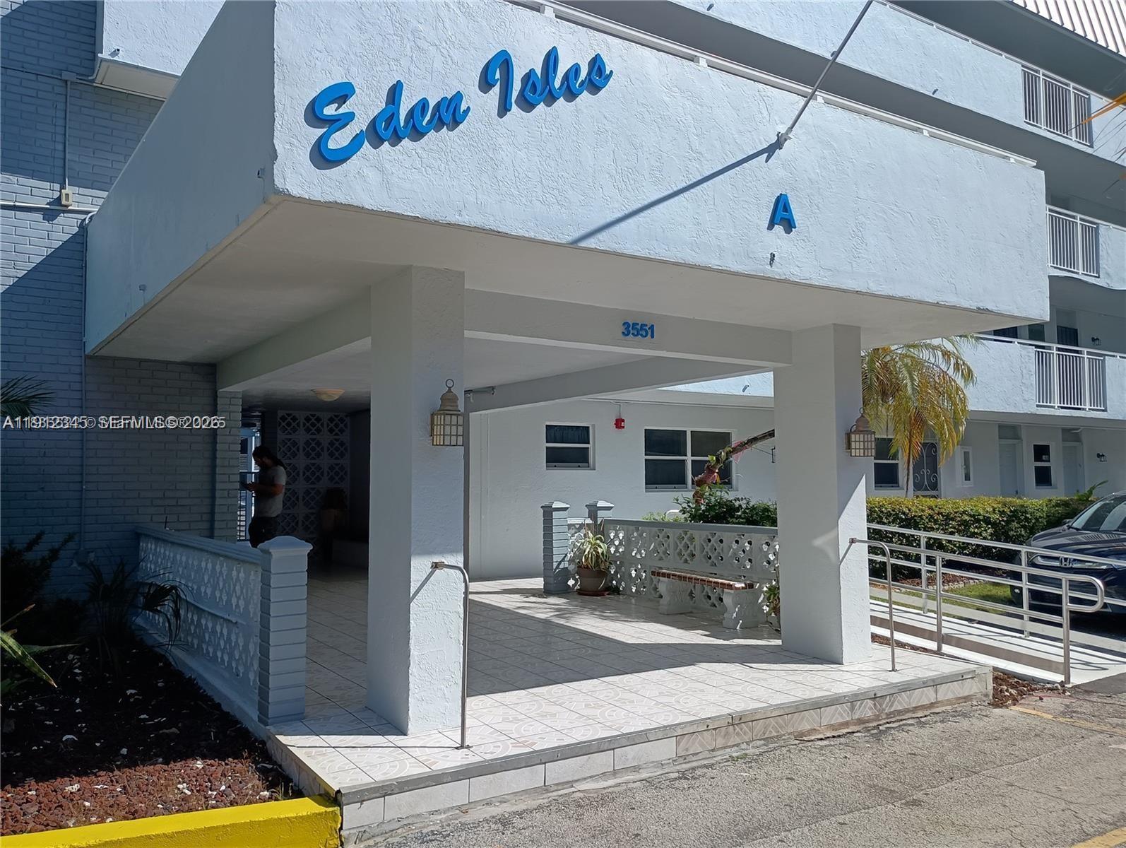 3551 NE 169th St # 306, North Miami Beach FL 33160 photo 4