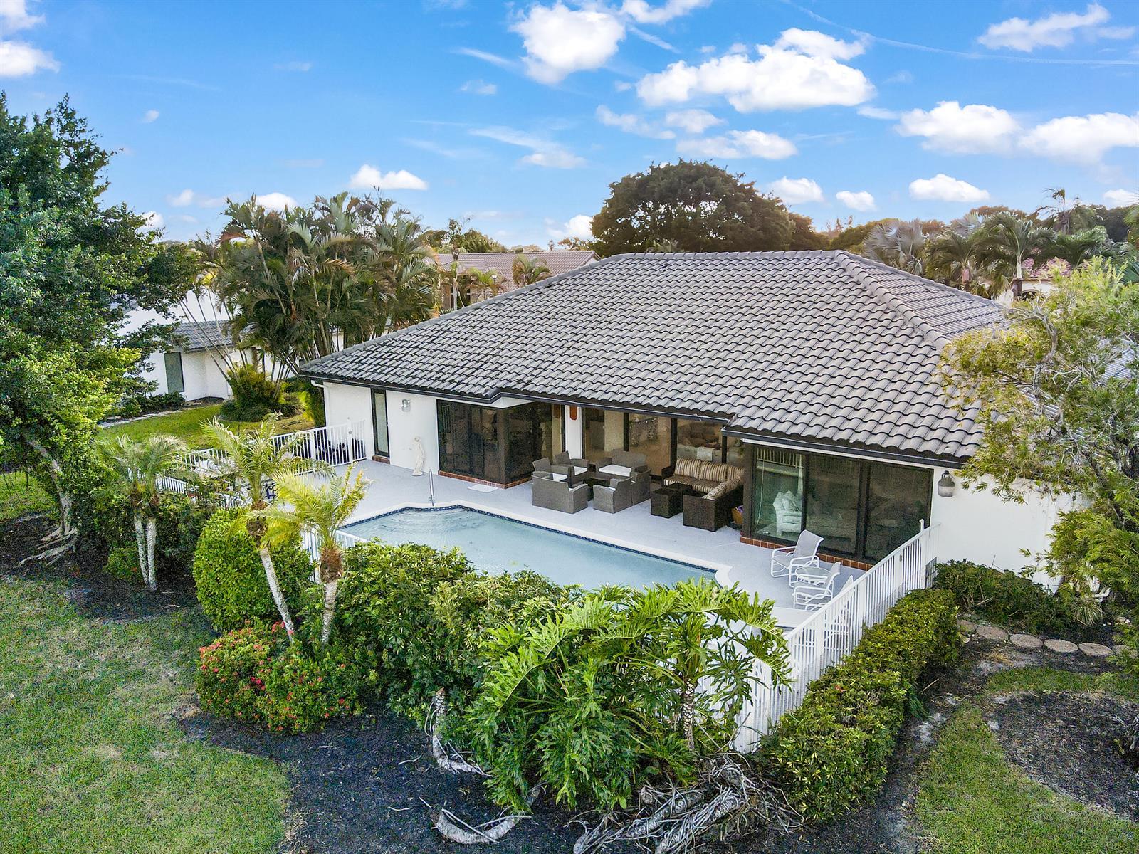 11374 Boca Woods Lane, Boca Raton FL 33428 photo 2
