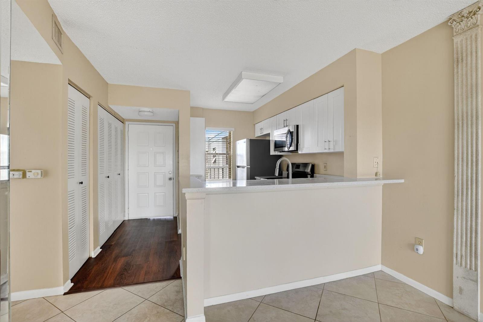2236 N Cypress Bend Drive # 508, Pompano Beach FL 33069 photo 5