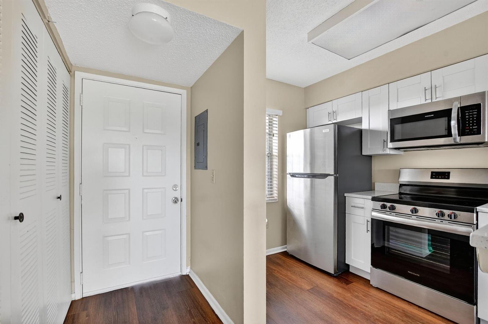 2236 N Cypress Bend Drive # 508, Pompano Beach FL 33069 photo 4