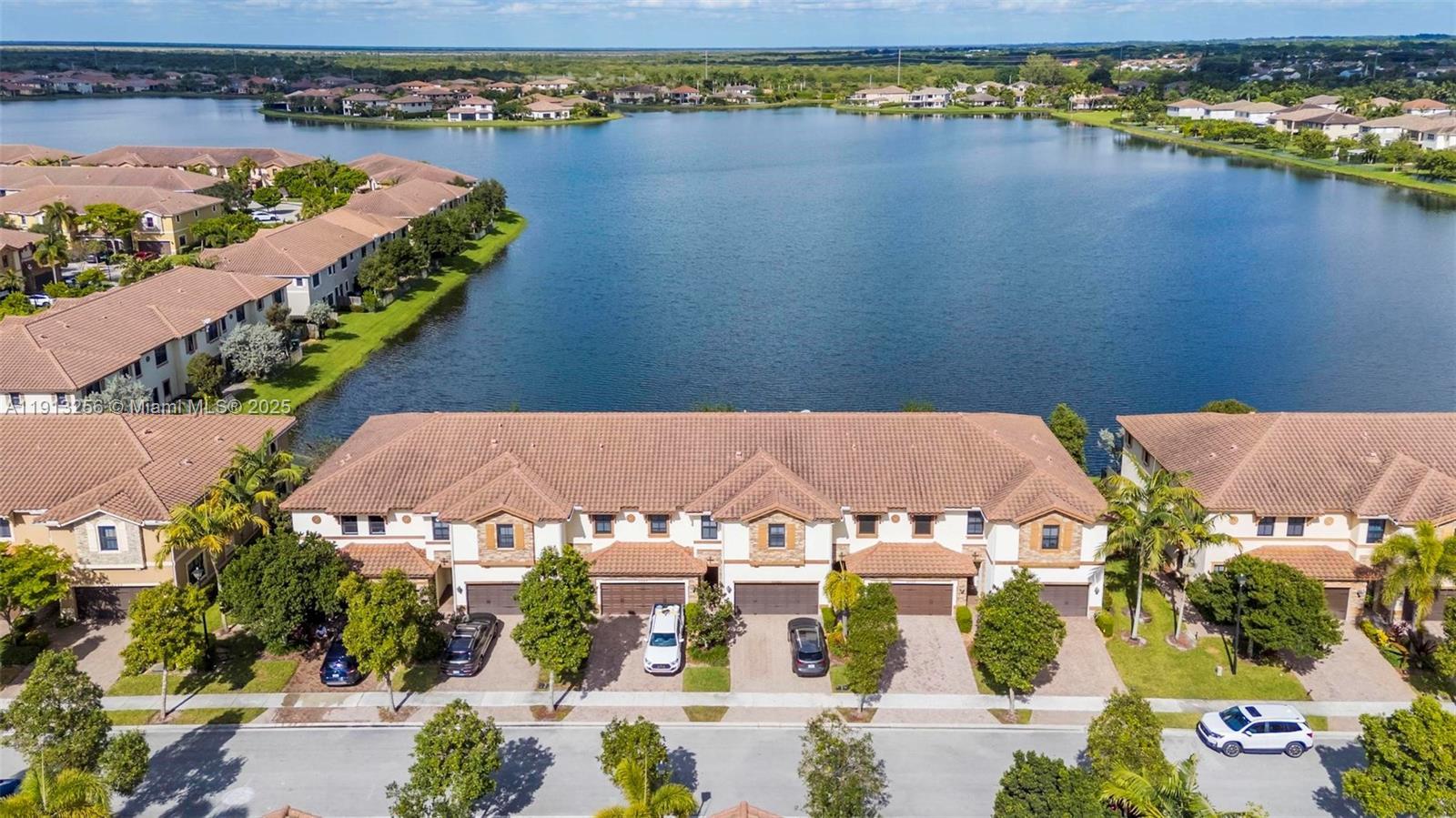 9583 N Town Parc Cir N # 9583, Parkland FL 33076 photo 3